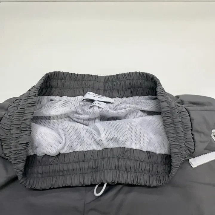 Thom Browne Thom Browne Gray Striped Knit Sports Pants -2507 Size US 26 / EU 42 - 1 Thumbnail
