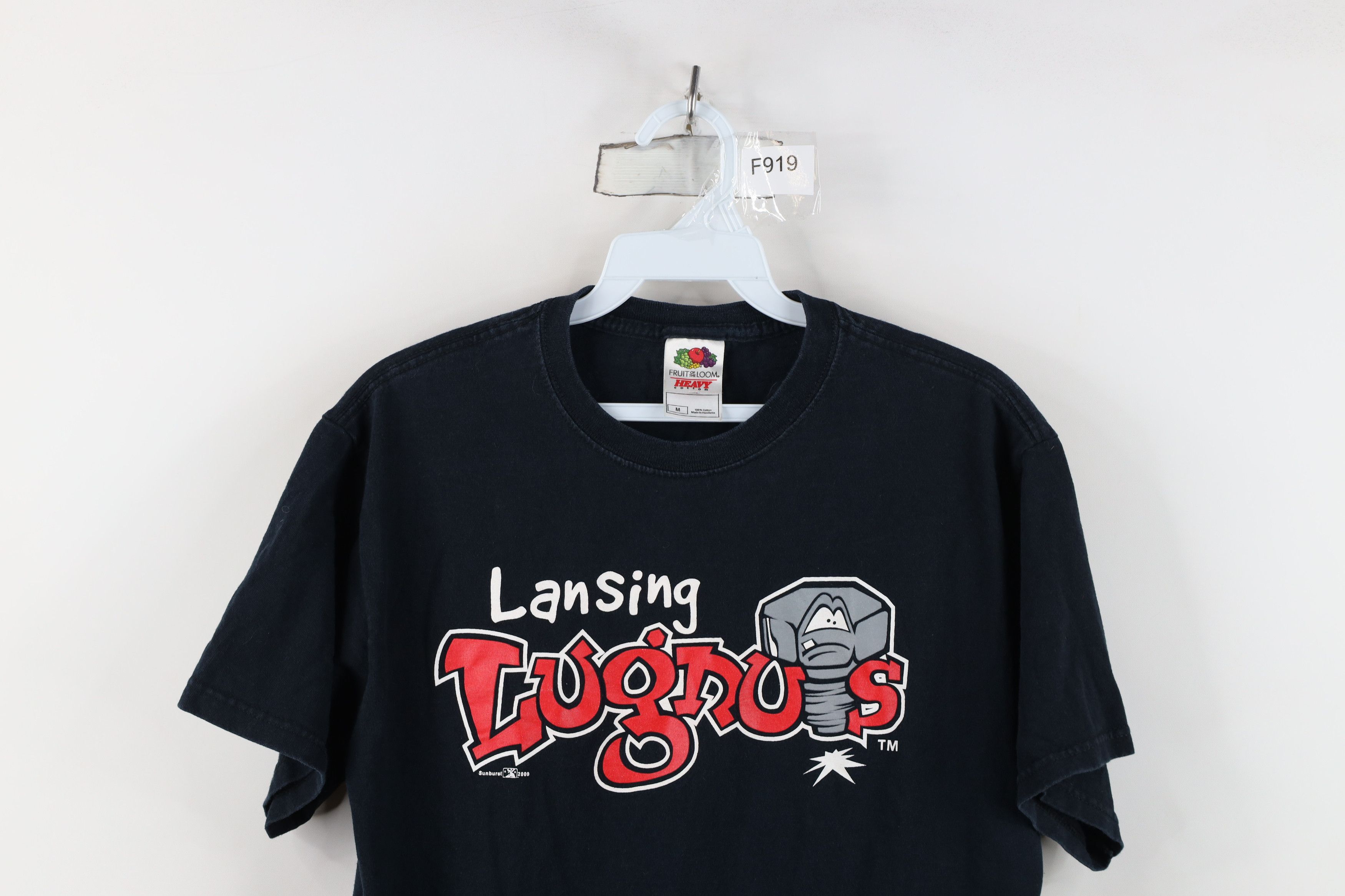Vintage Vintage Y2K Minor League Baseball Lansing Lugnuts T-Shirt Size US M / EU 48-50 / 2 - 2 Thumbnail