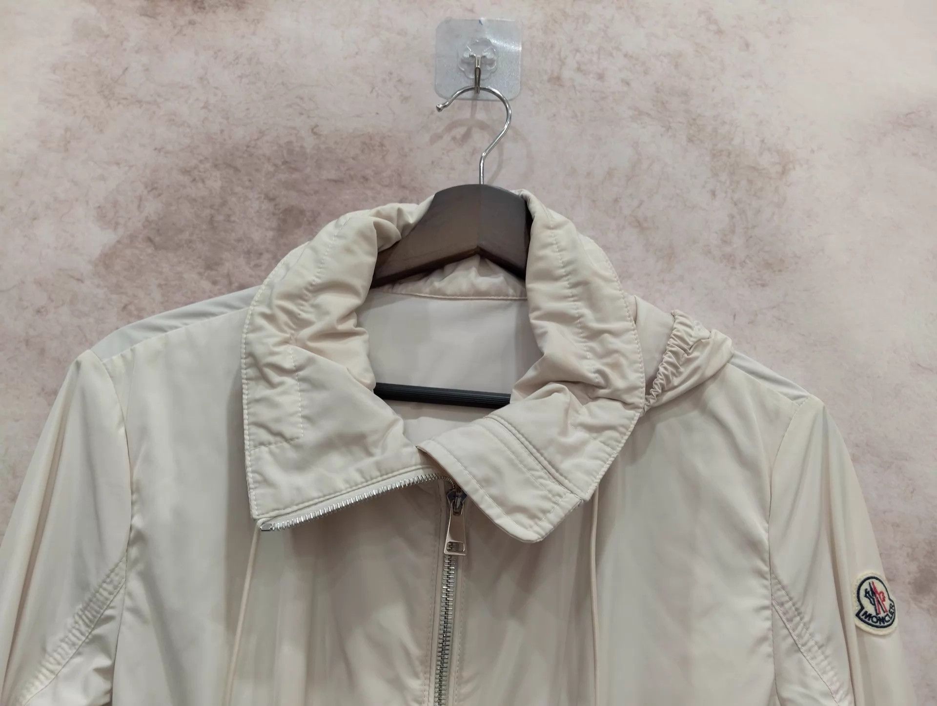 Moncler Moncler Womens Waist - Cinched Light Jacket Size 1 95New Size S / US 4 / IT 40 - 3 Thumbnail
