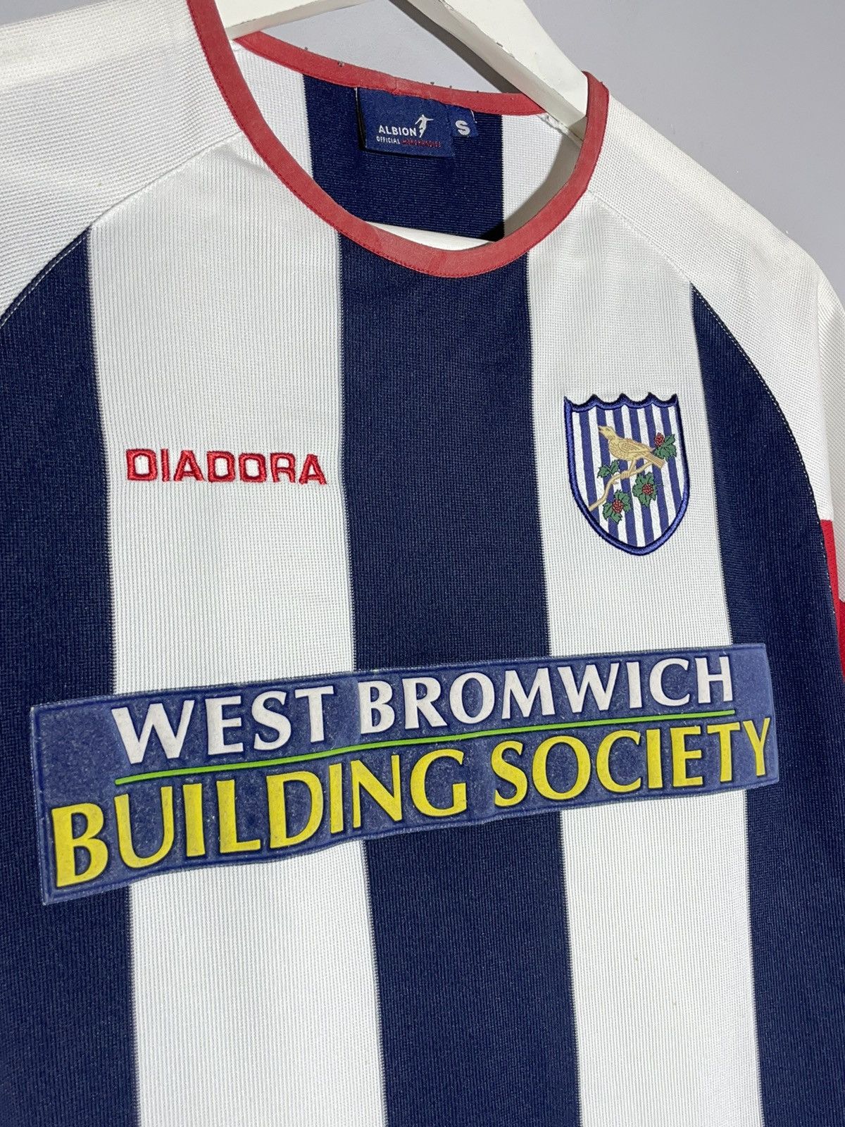 Diadora × Vintage West Bromwich Albion 2003/04 Home Diadora Football Shirt Size US S / EU 44-46 / 1 - 3 Thumbnail