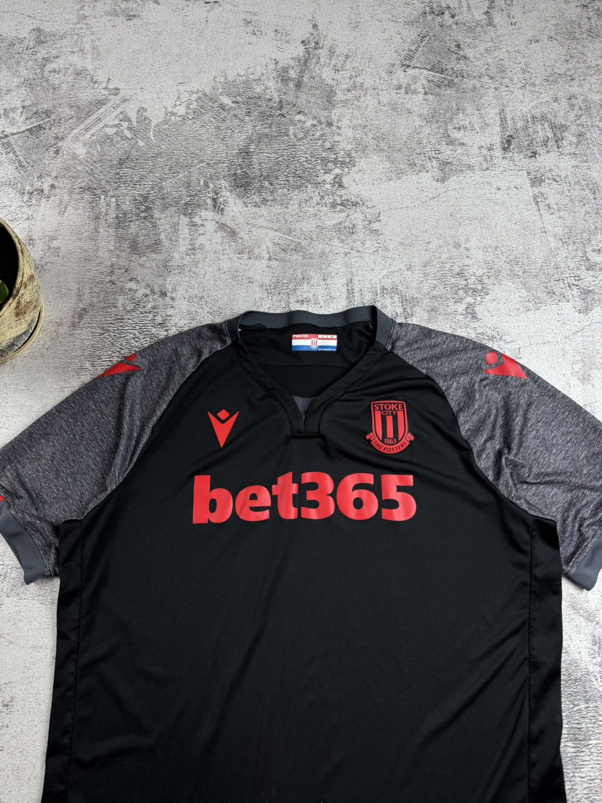 Macron Stoke City Macron 2019 2020 Away Soccer Football Men’s 3XL Retro T Shirt Jersey Size US XXL / EU 58 / 5 - 5 Thumbnail