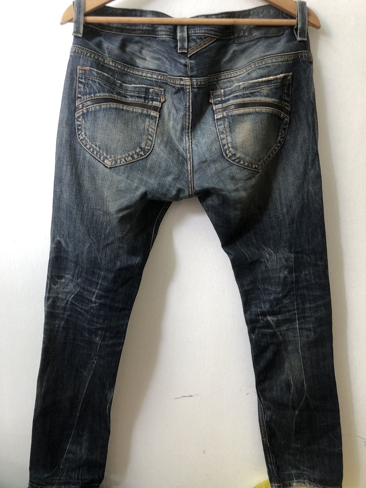 Diesel Diesel Distressed Denim Jeans waist 33 Size US 33 - 10 Thumbnail