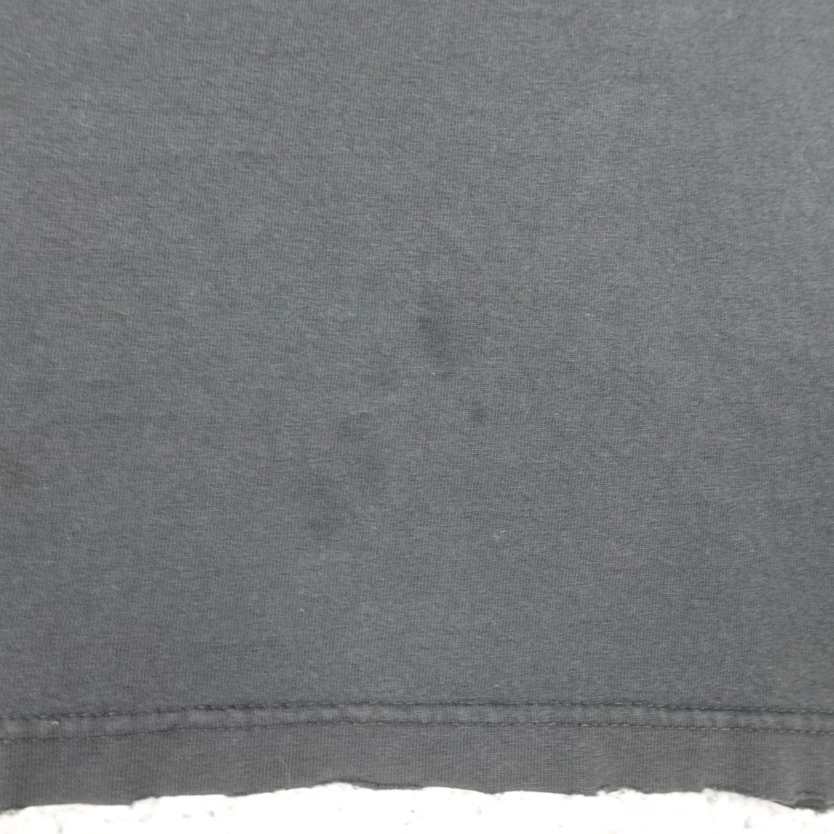 Vintage VINTAGE Wolf Shirt XL Black Graphic Wildlife Nature Distressed Short Sleeve Mens Size US XL / EU 56 / 4 - 7 Thumbnail
