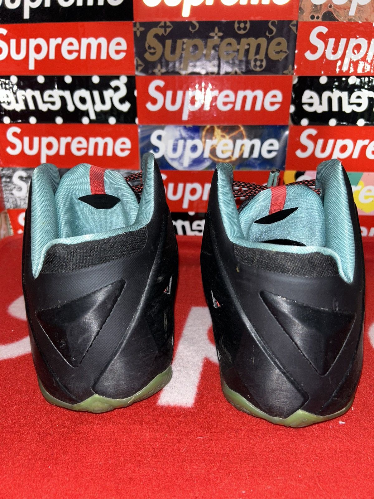 Nike Nike LeBron 11 Diffused Jade 616175-004 size 13 FULL ZOOM Size US 13 / EU 46 - 3 Thumbnail