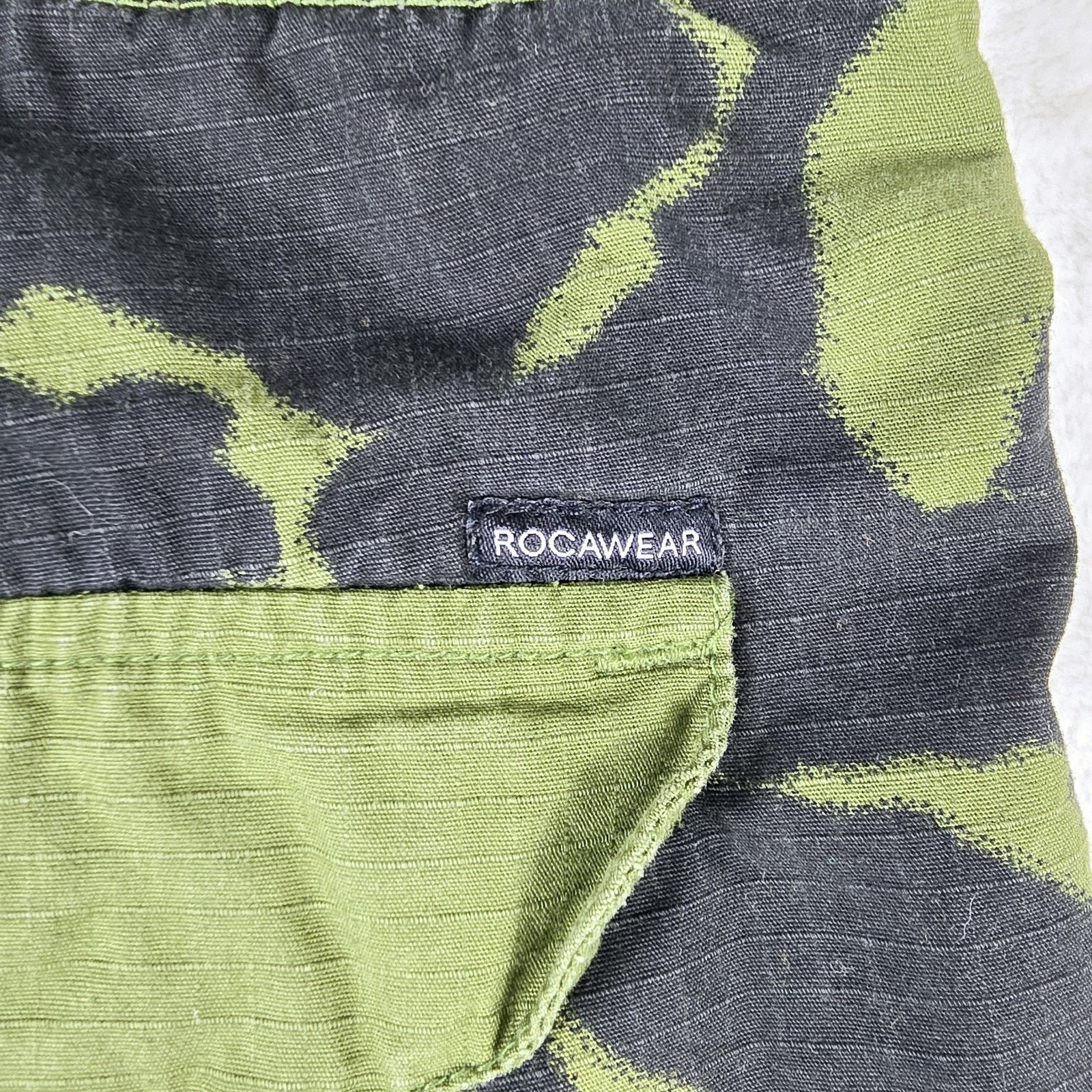 Rocawear Rocawear Denim Shorts Size 38 Baggy Cargo Skater Hip Hop Size US 38 / EU 54 - 6 Thumbnail