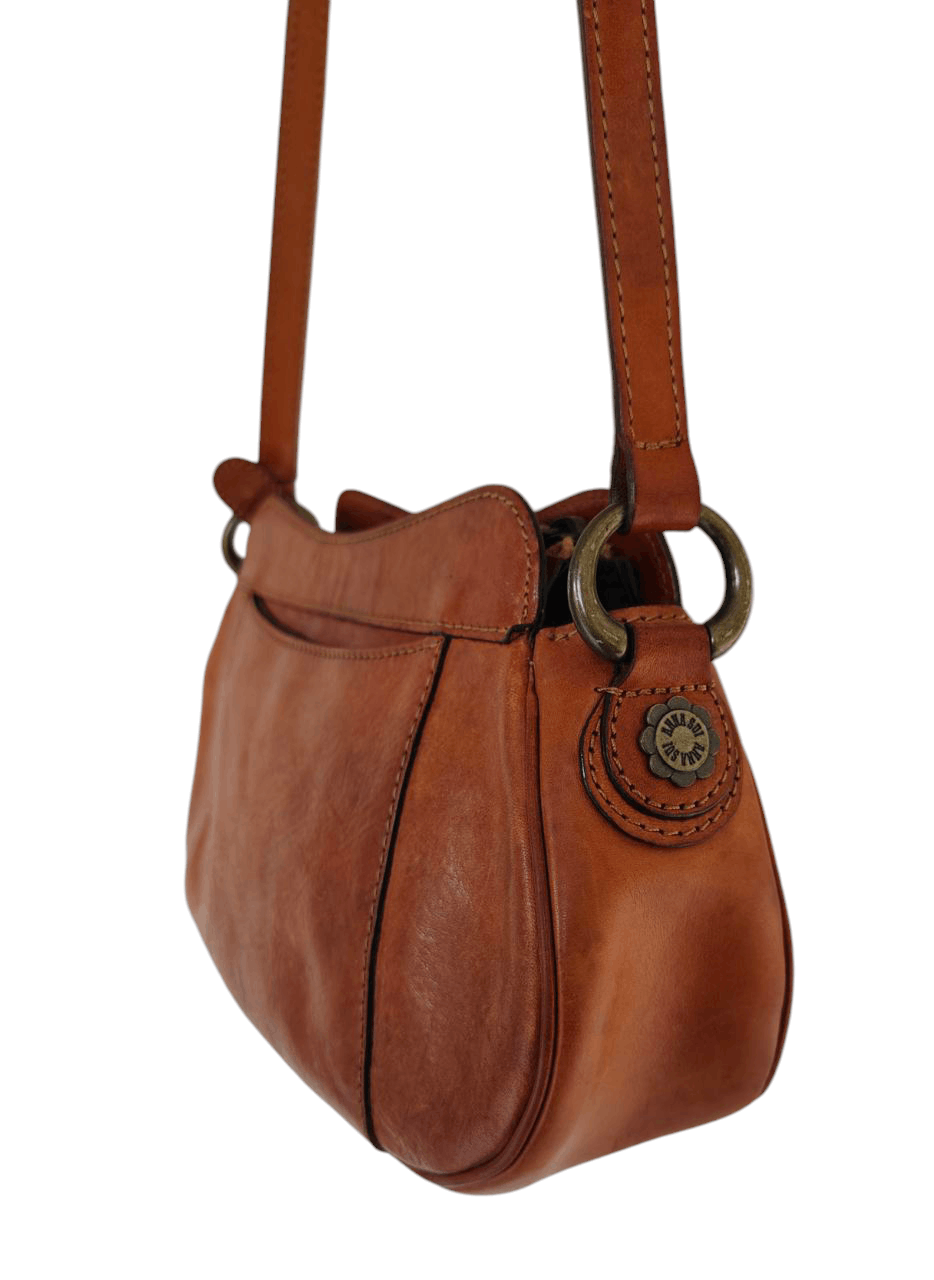 Anna Sui × Japanese Brand × Leather Anna Sui Leather Sling Bag Size ONE SIZE - 2 Thumbnail