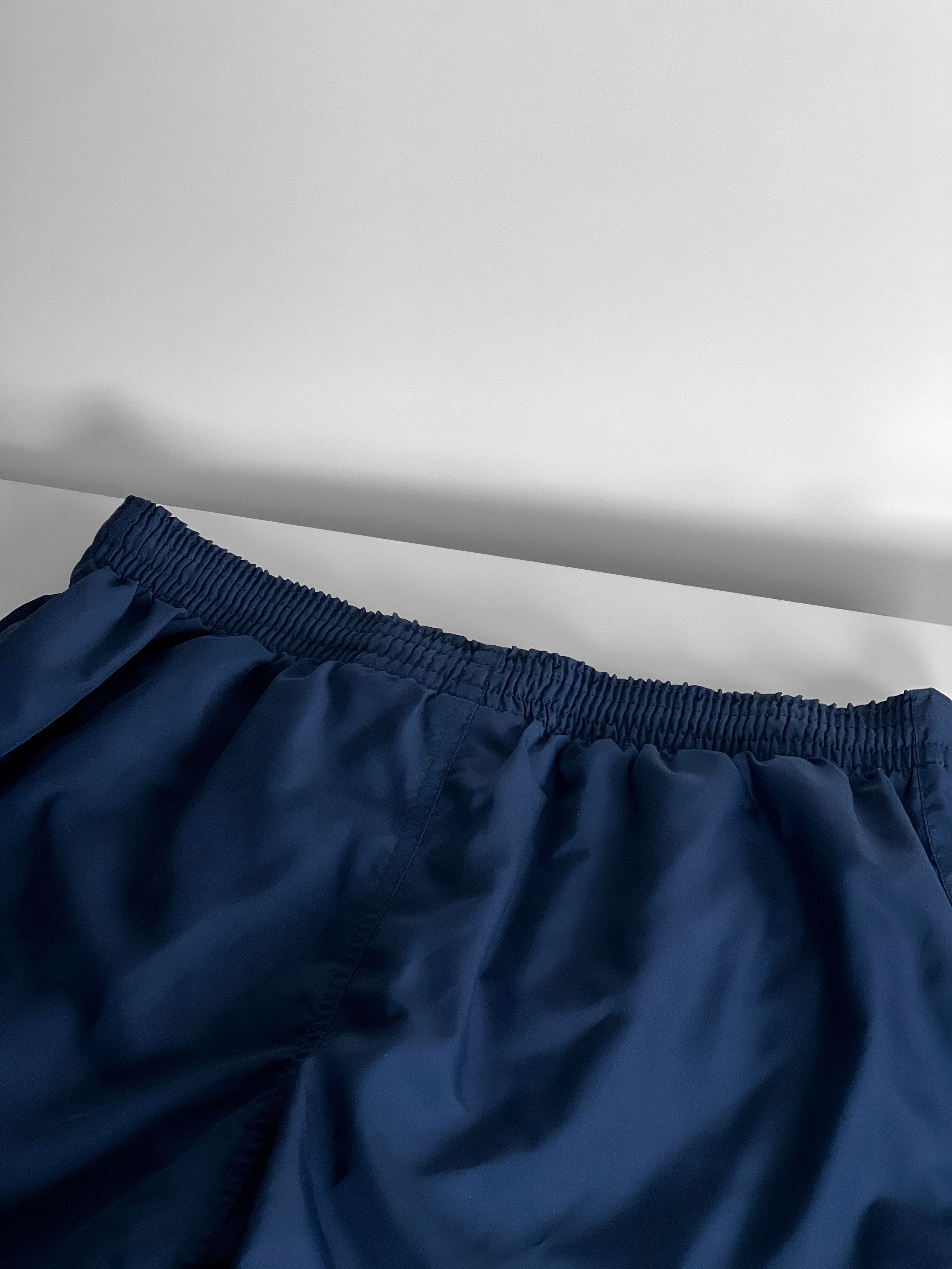 Nike Nike Vintage 90`s Men`s Shorts Size US 32 / EU 48 - 12 Thumbnail
