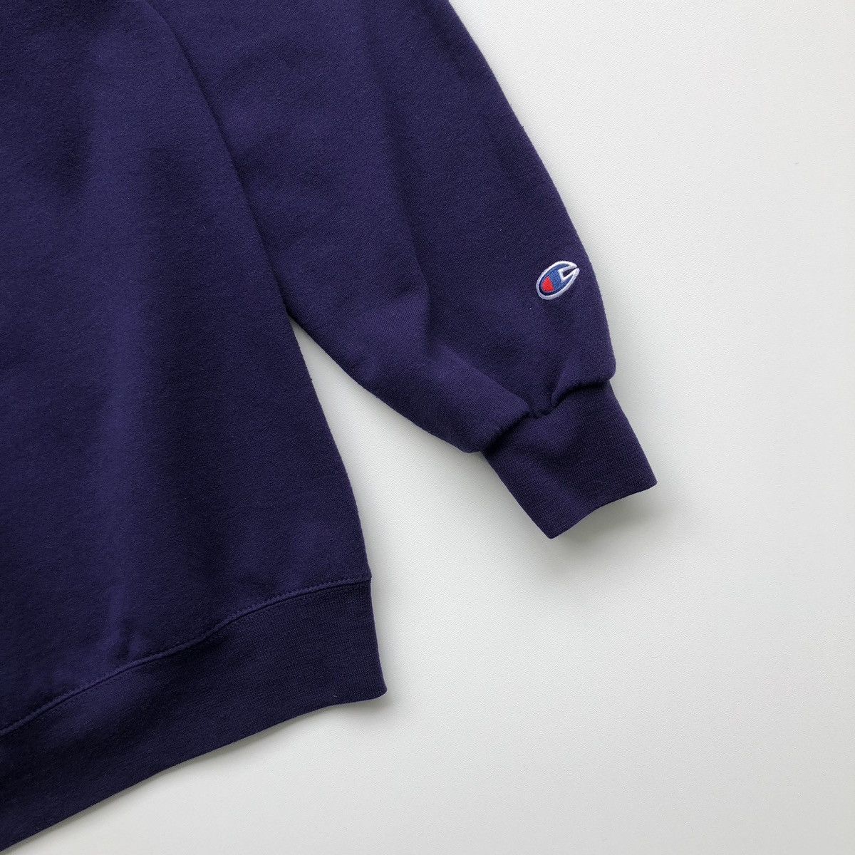Champion × Vintage Champion ECU East Carolina Pirates 00’s Vintage Sweatshirt Size US M / EU 48-50 / 2 - 4 Thumbnail