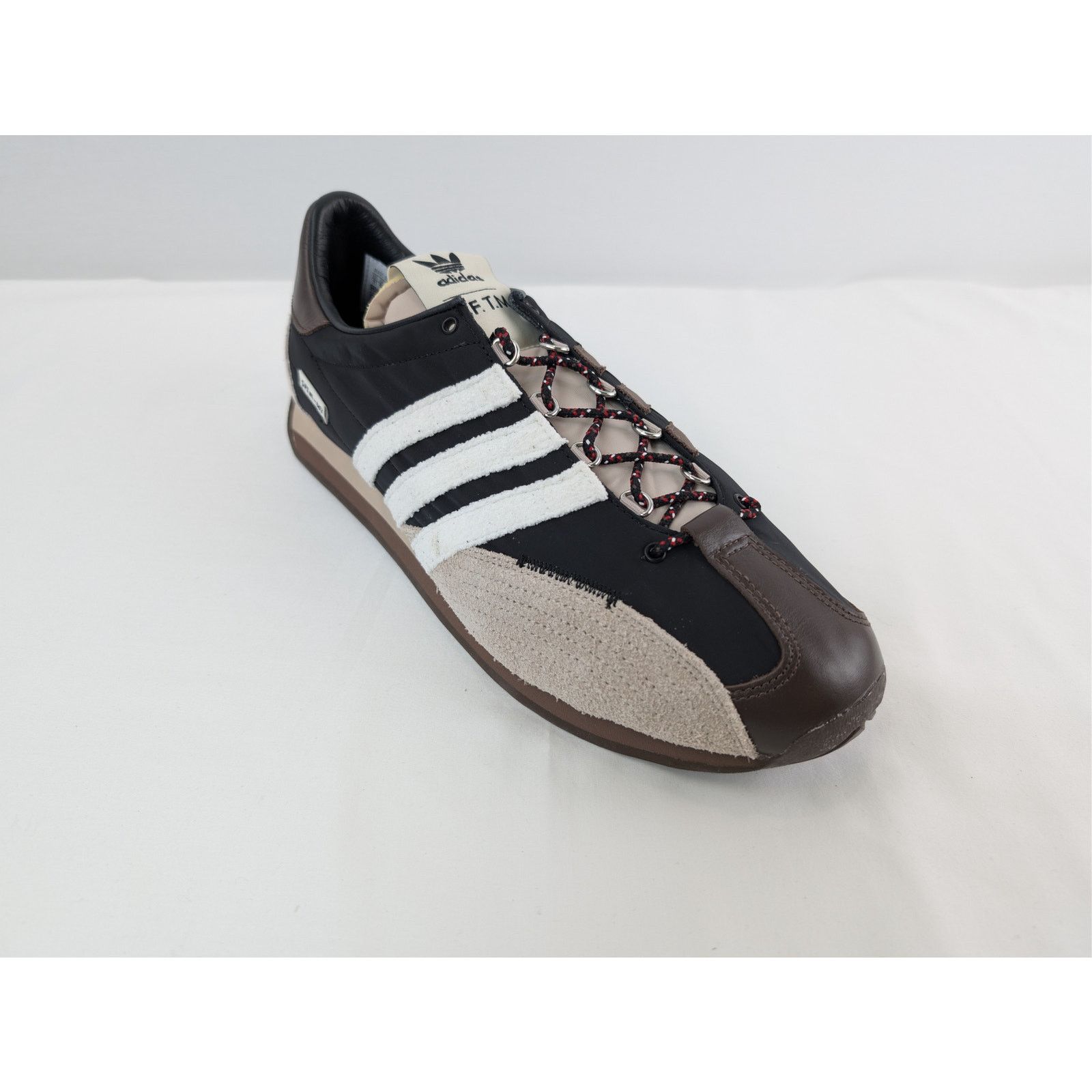 Adidas × Song For The Mute o1rshd1 Country OG sneakers in Black Wonder Beige Size US 11 / EU 44 - 3 Thumbnail