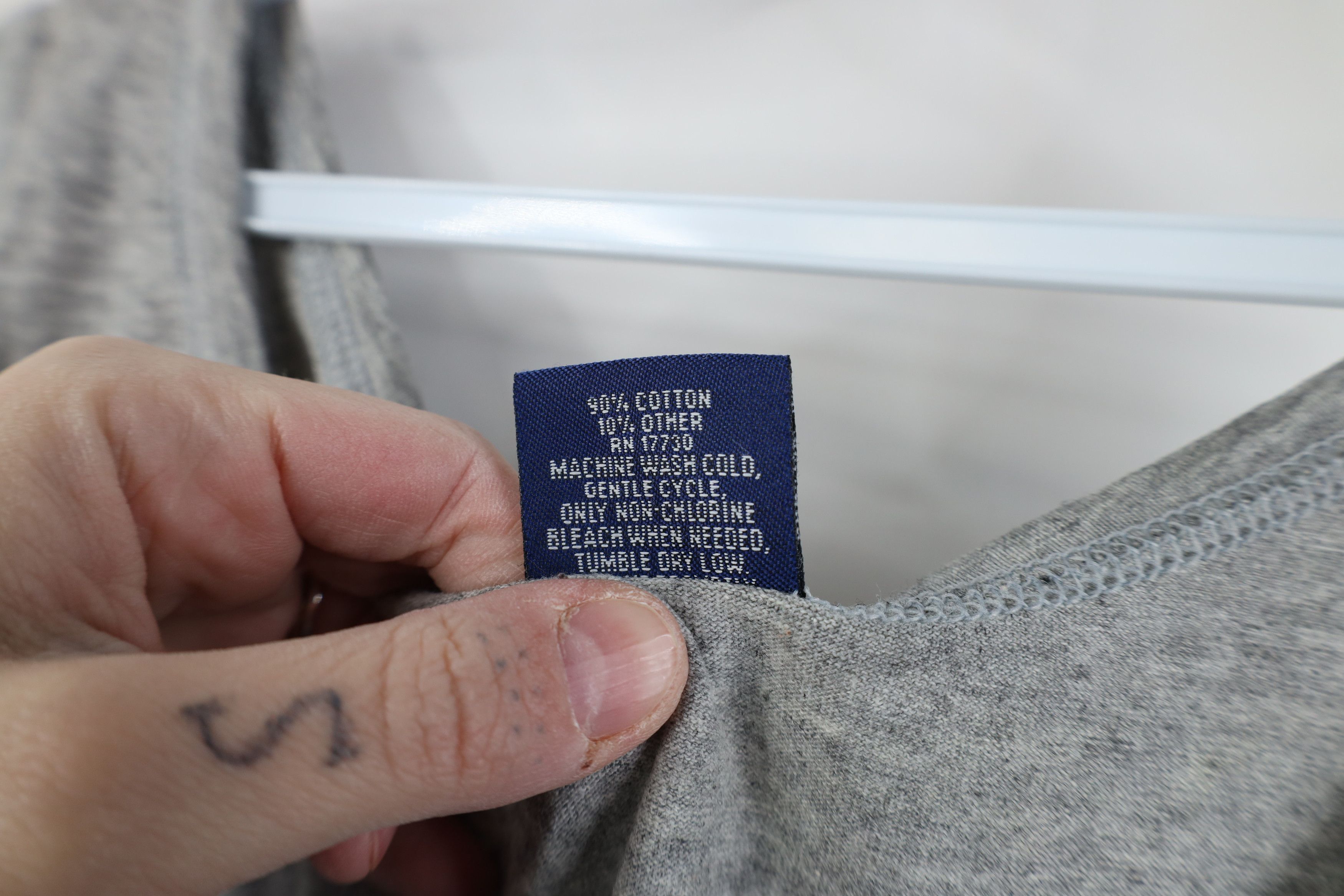 Vintage Vintage 90s Streetwear Blank Tank Top T-Shirt Gray USA Size L / US 10 / IT 46 - 5 Thumbnail