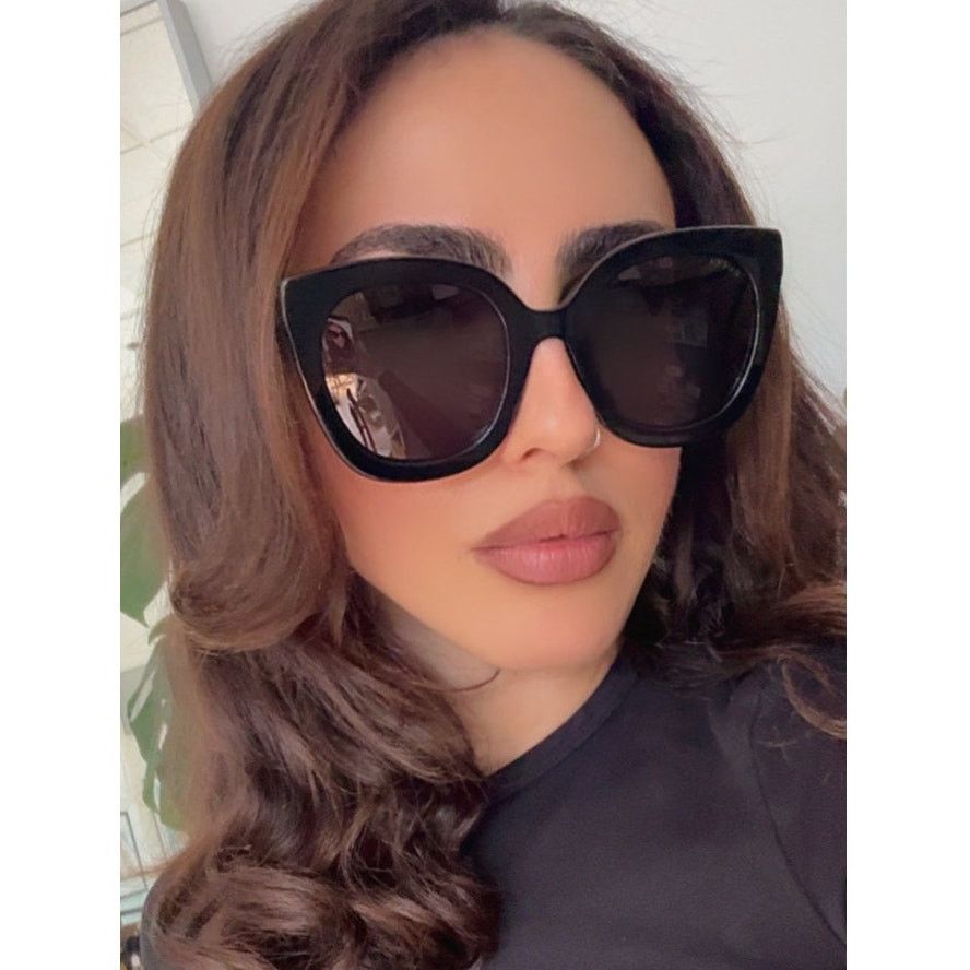 Gucci NEW Gucci GG0564S Black Oversized Sunglasses Size ONE SIZE - 1 Thumbnail