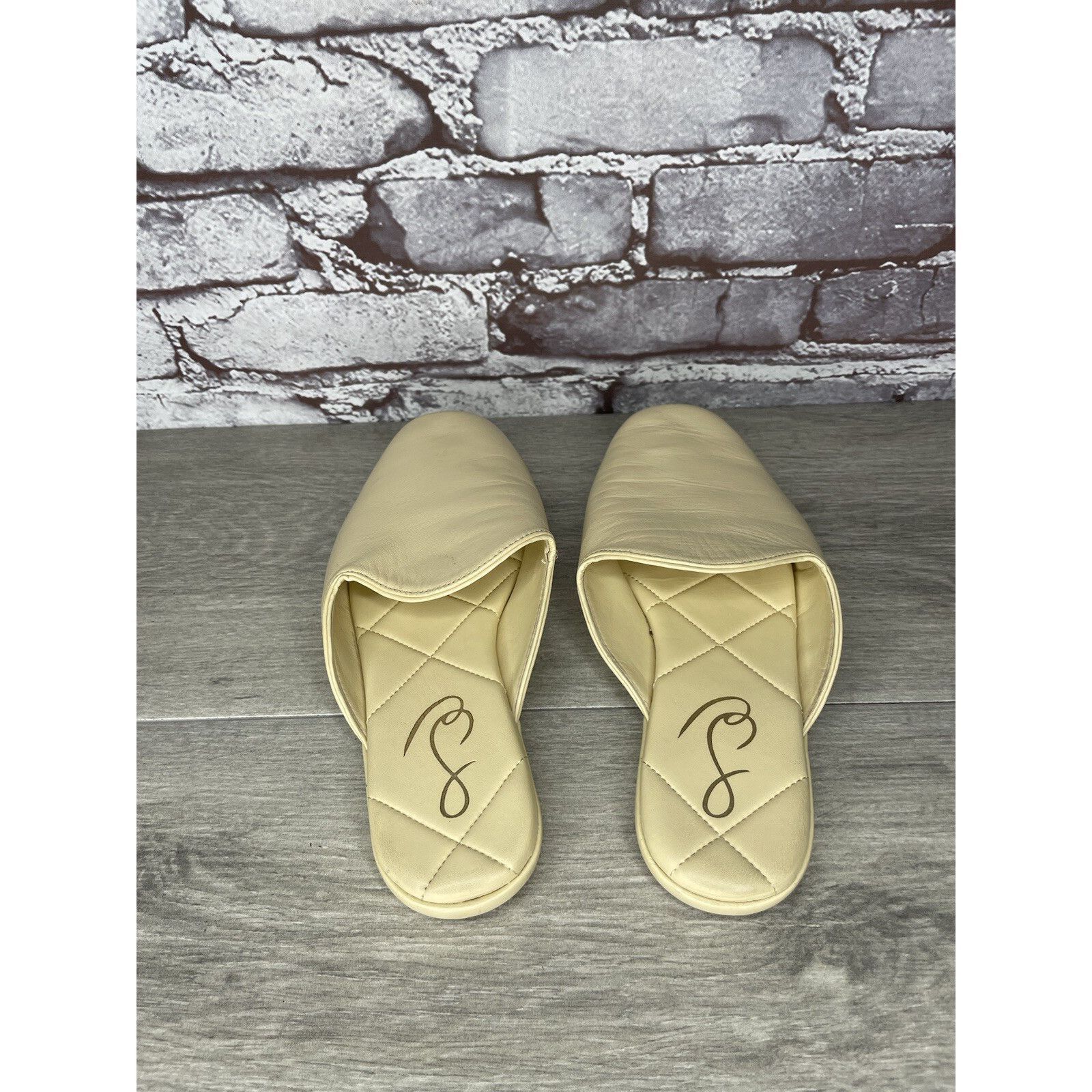Sam Edelman Sam Edelman Kylar Eggshell Beige Leather Quilted Mules Flats Size US 6 / IT 36 - 5 Thumbnail