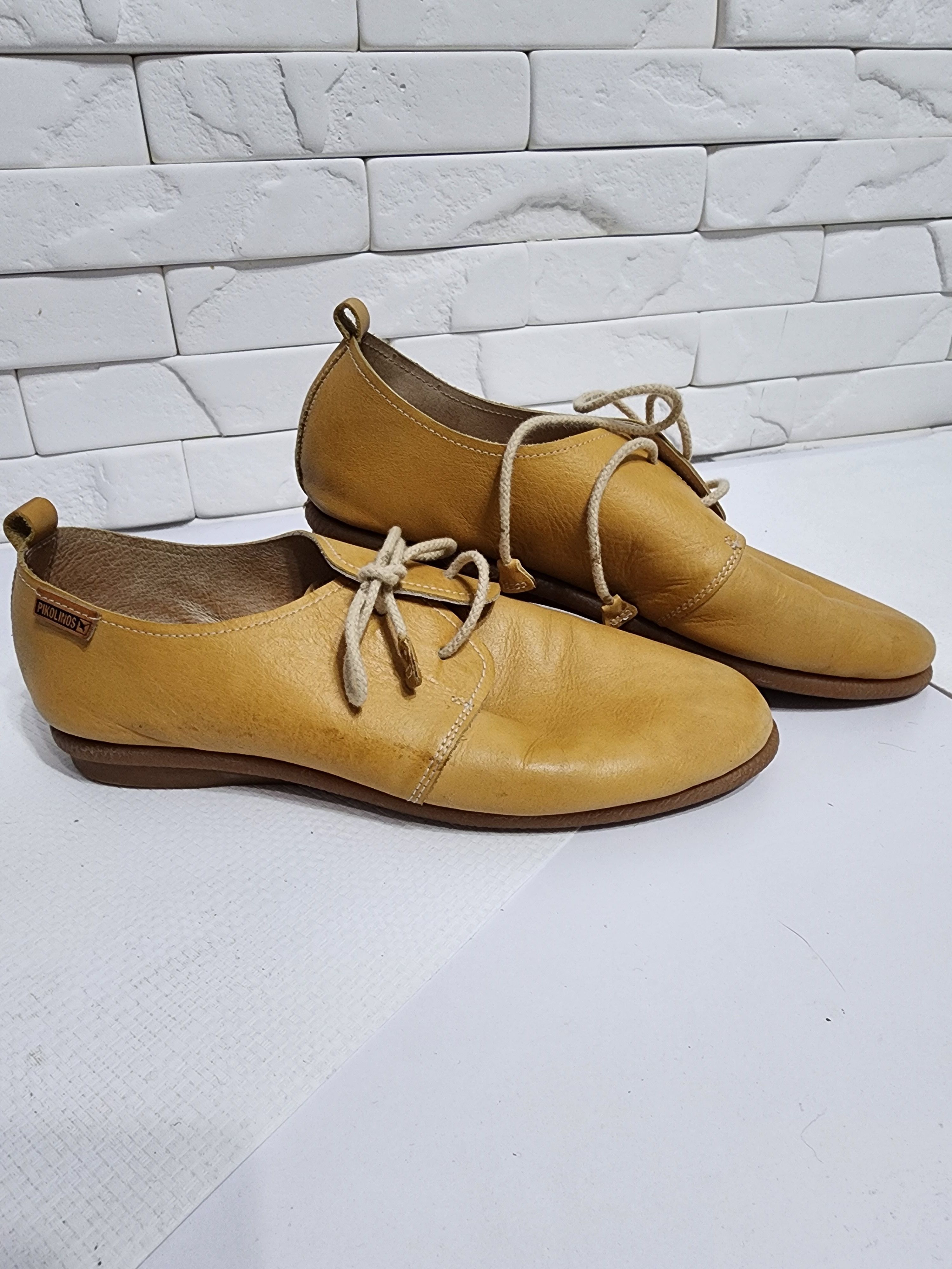 Other Classic women's shoes in brown. Size US 9 / IT 39 - 1 Thumbnail