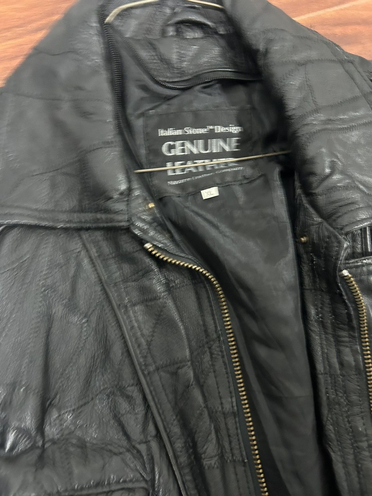 Vintage Black heavy leather jacket Size US L / EU 52-54 / 3 - 2 Thumbnail