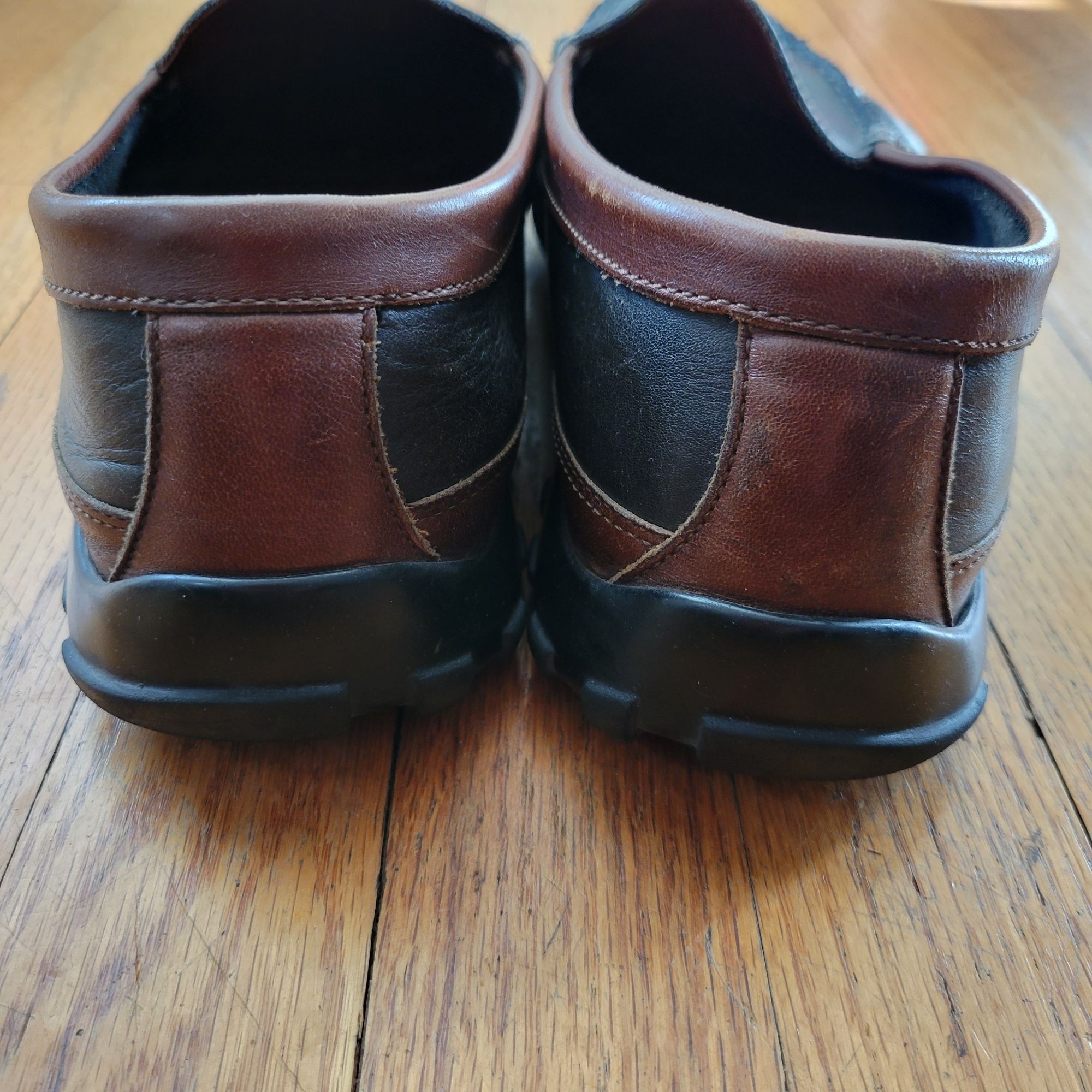 Allen Edmonds Boulder 11 3E Brown Black Leather Slip On Loaf
