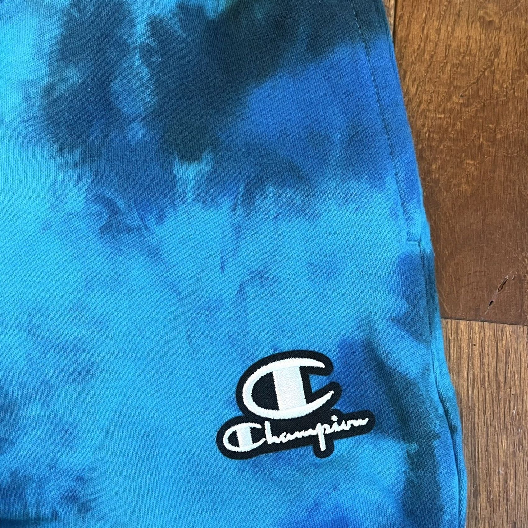 Champion NWT - "Champion" is the brand Size US 29 - 3 Thumbnail