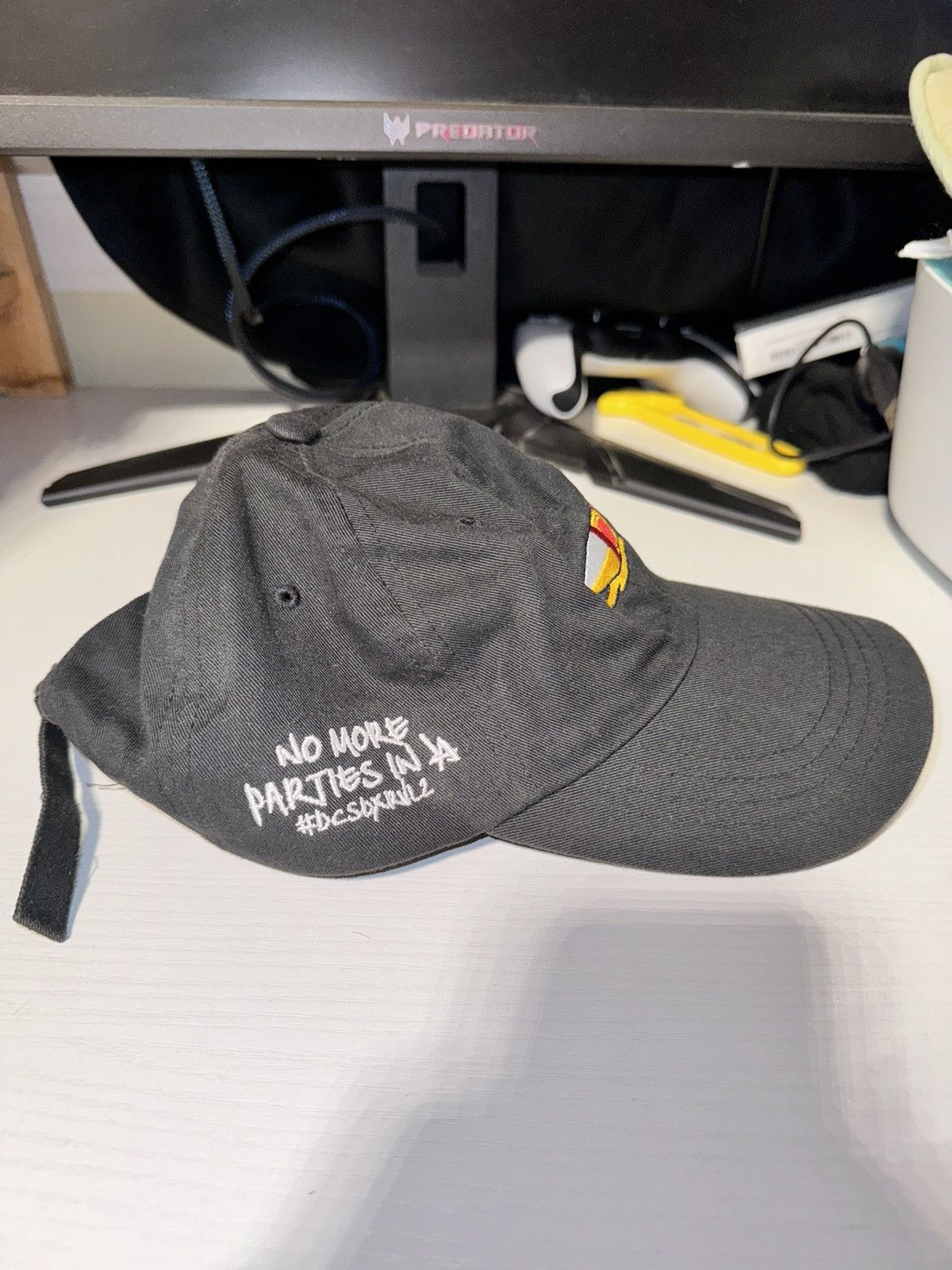 Kanye West × Other Kanye West Exclusive No More Parties In LA Hat Size ONE SIZE - 2 Thumbnail
