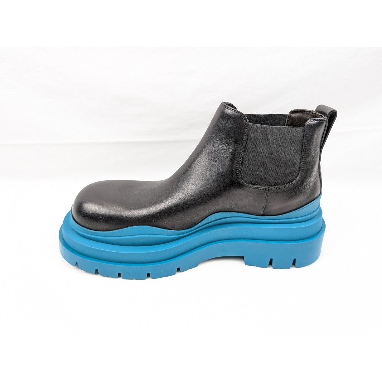 Bottega Veneta o1rshd1 Military Calf Tire Ankle Boots in Black Size US 10 / EU 43 - 8 Thumbnail