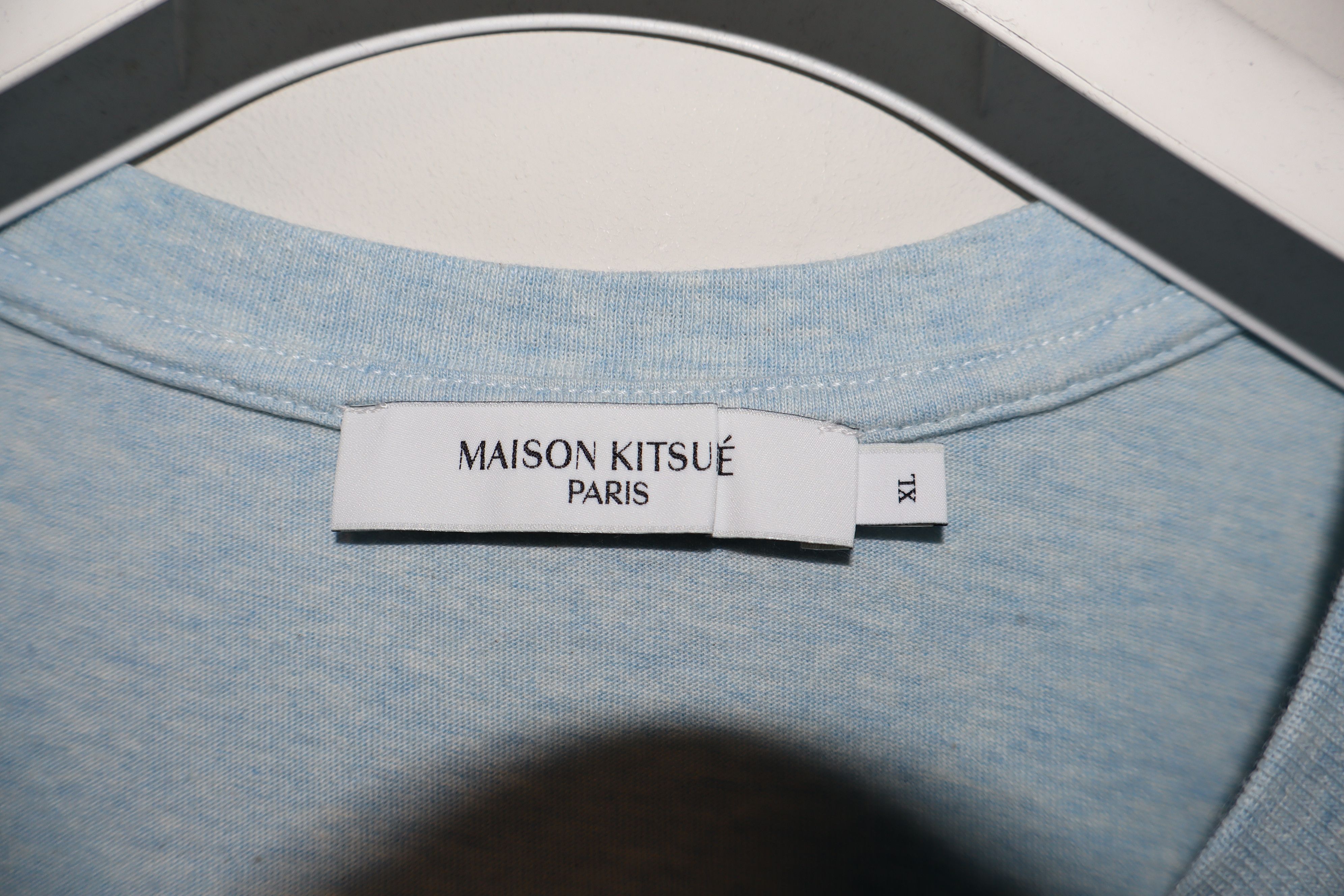 Maison Kitsune Brand new fox head patch classic t-shirt **XL** Size US XL / EU 56 / 4 - 4 Thumbnail