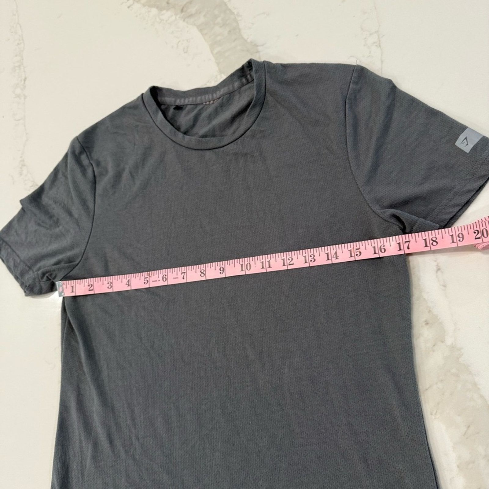 Gymshark Gymshark Jersey Body Fit T Shirt Womens Small Gray Workout Size S / US 4 / IT 40 - 6 Thumbnail