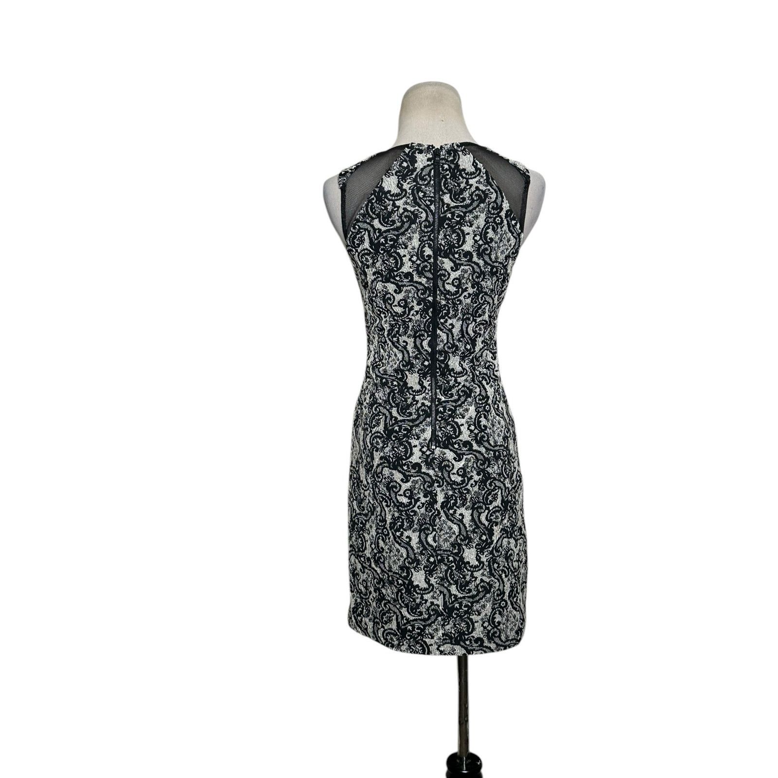 Alice + Olivia Alice + Olivia Thalia Sleeveless Brocade Mini Dress Size 2 Size XS / US 0-2 / IT 36-38 - 2 Thumbnail