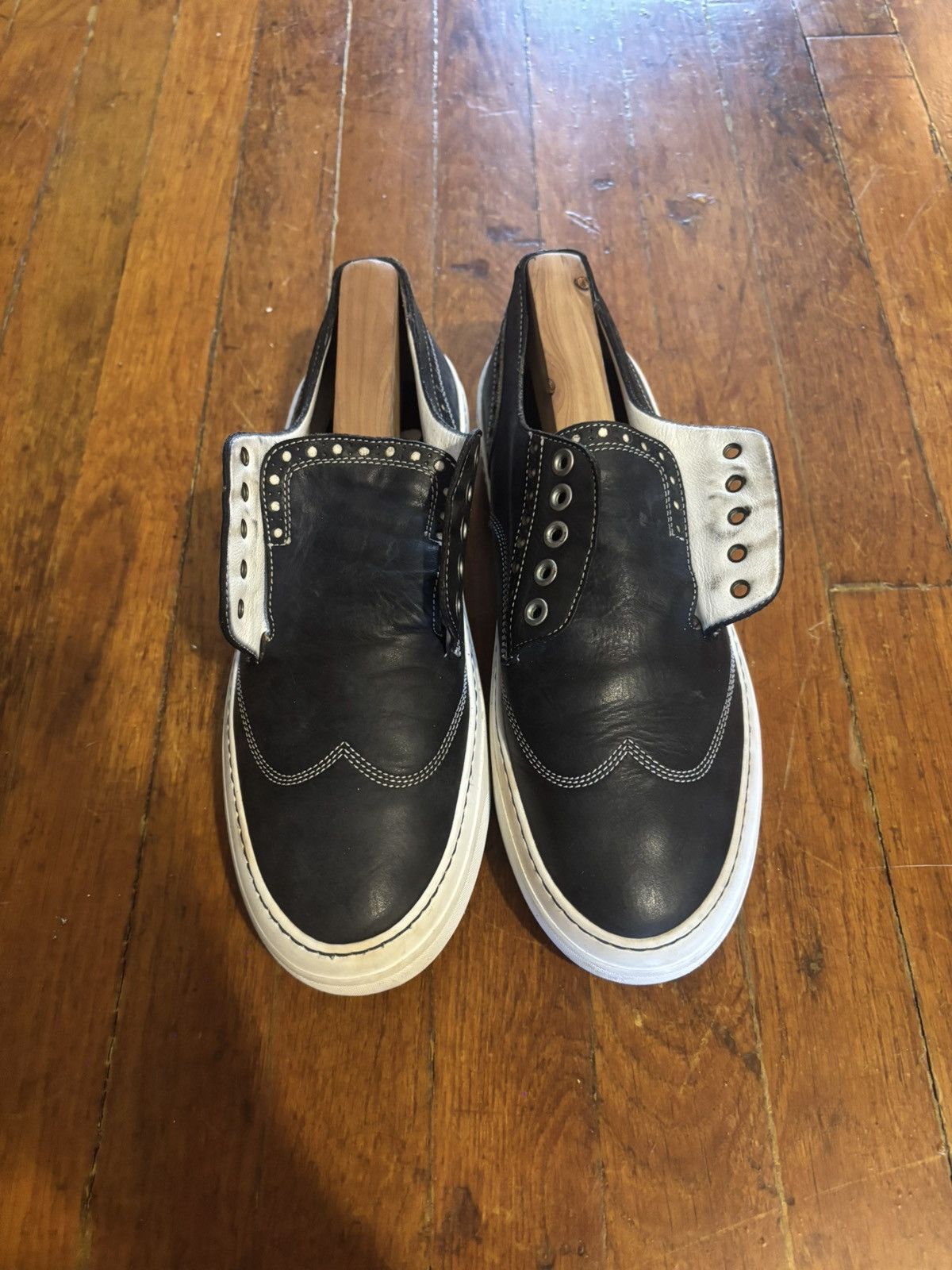 Jimmy Choo Jimmy choo black leather brogue sneakers Size US 9.5 / EU 42-43 - 1 Thumbnail