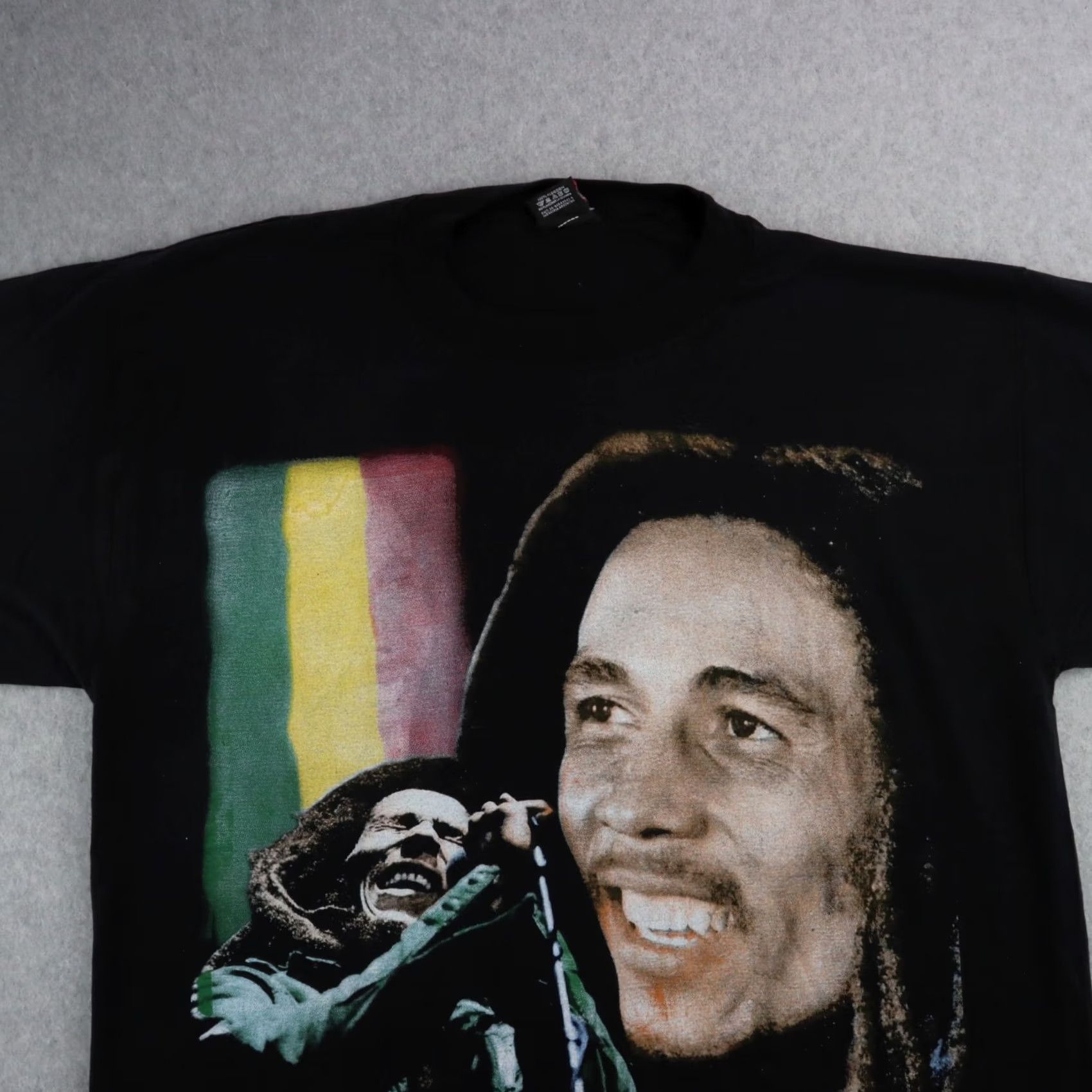 Vintage DEMENTED ROCK Bob Marley Mens T-Shirt XL Black Double Sided Print in Black DEMENTES RARE Shirt Mens XL Black Music 90s Size US XL / EU 56 / 4 - 7 Thumbnail