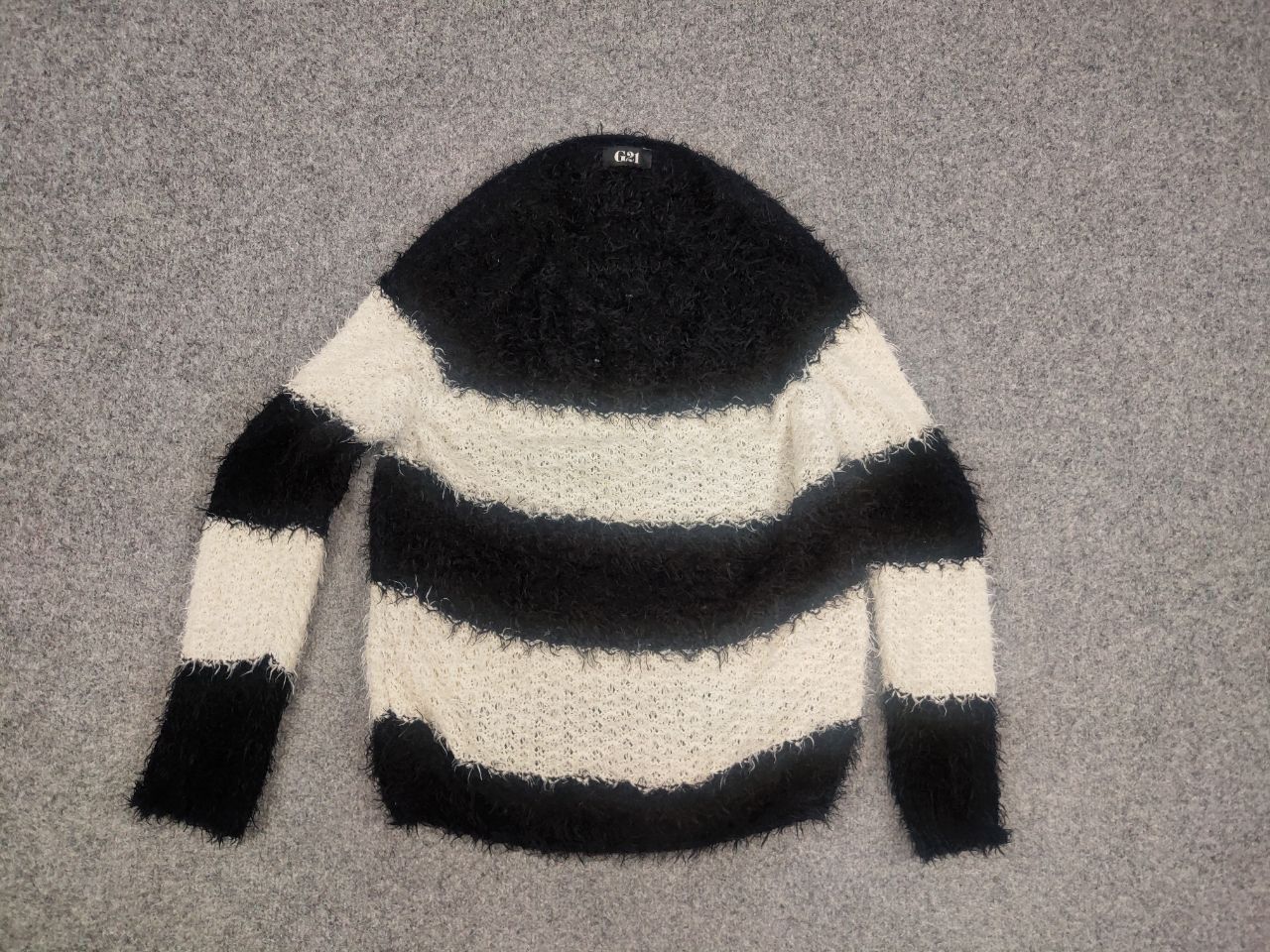 Hysteric Glamour Vintage G21 Japan Hysteric Glamour Style Striped Fur Sweater Size US S / EU 44-46 / 1 - 8 Thumbnail