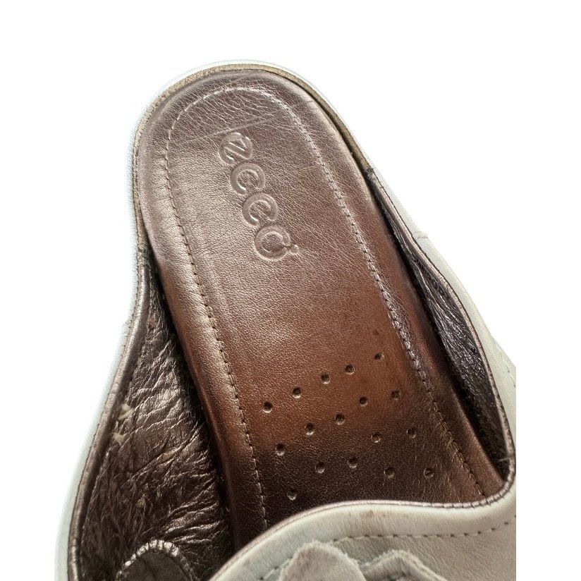 Ecco ECCO Leather Flower Sandals Women’s Size 39 (US 8.5) – White Size US 8.5 / IT 38.5 - 6 Thumbnail