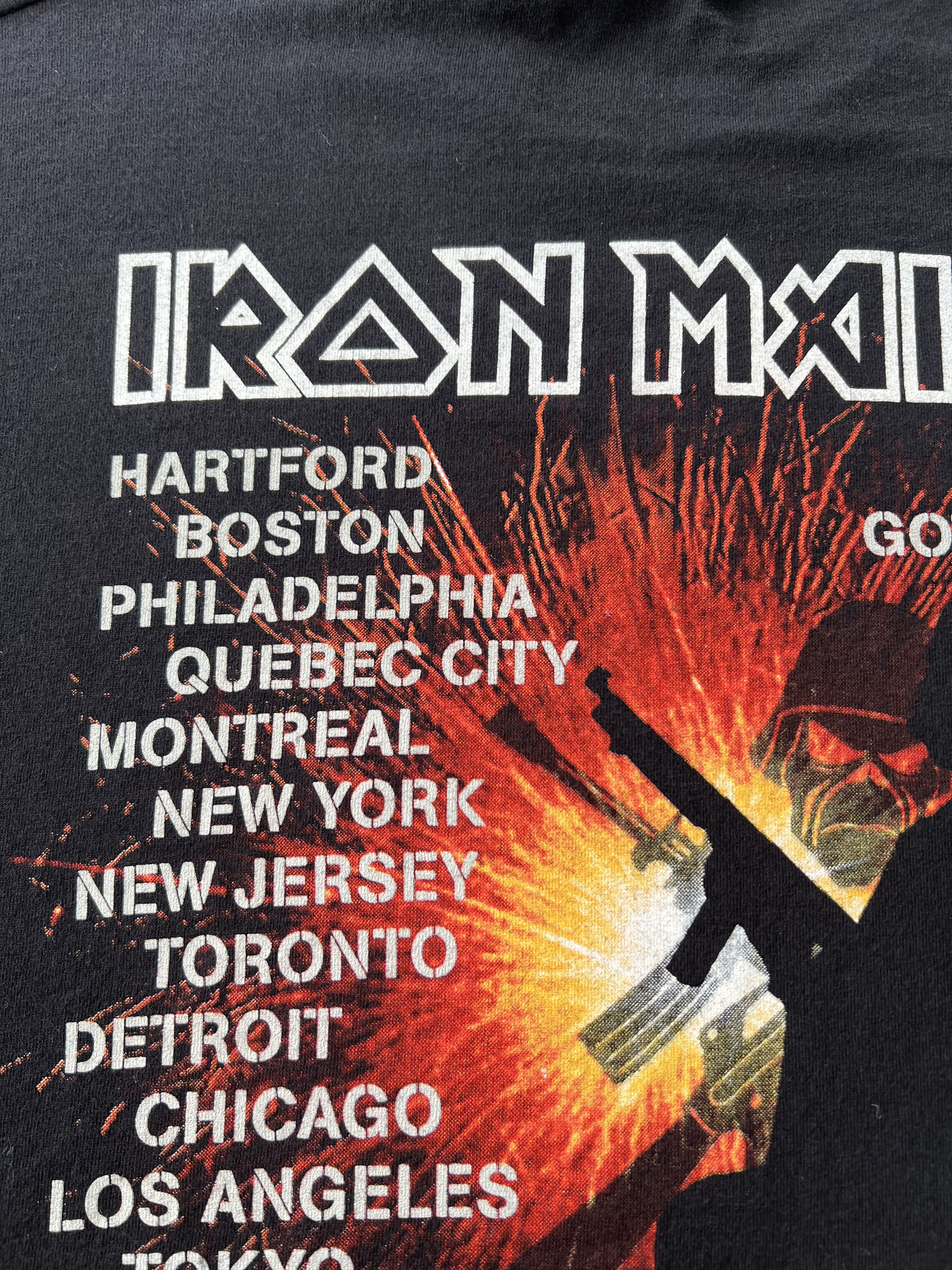 Band Tees Vintage 2006 Iron Maiden A Matter Of Life And Death T-shirt Size US XL / EU 56 / 4 - 12 Thumbnail