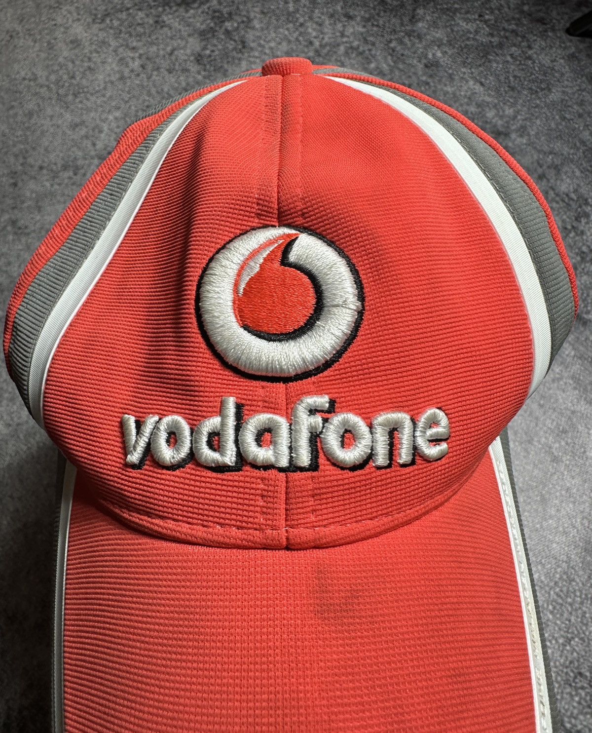 Formula 1 × Vintage Vintage cap Vodafone Lewis Mercedes Benz McLaren racing f-1 Size ONE SIZE - 3 Thumbnail