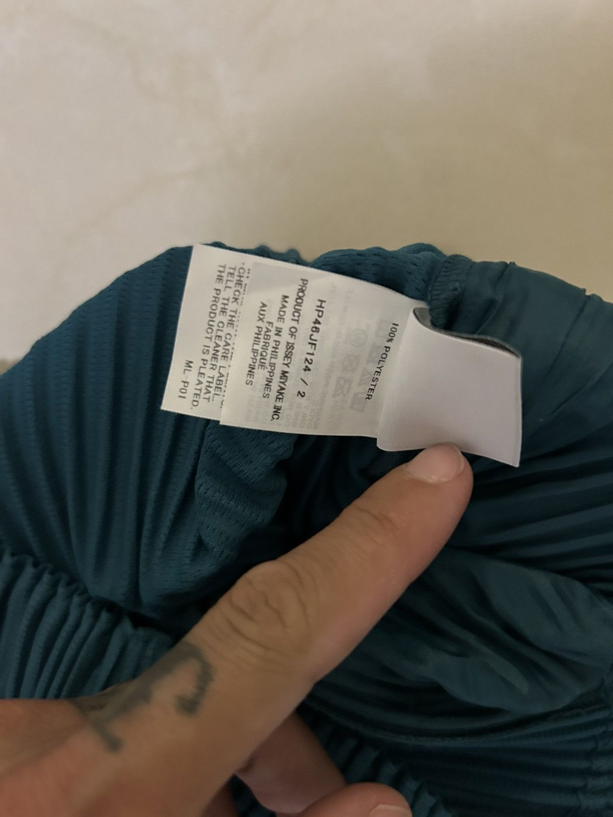Issey Miyake Issey Miyake pleated Shorts Size US 32 / EU 48 - 3 Thumbnail