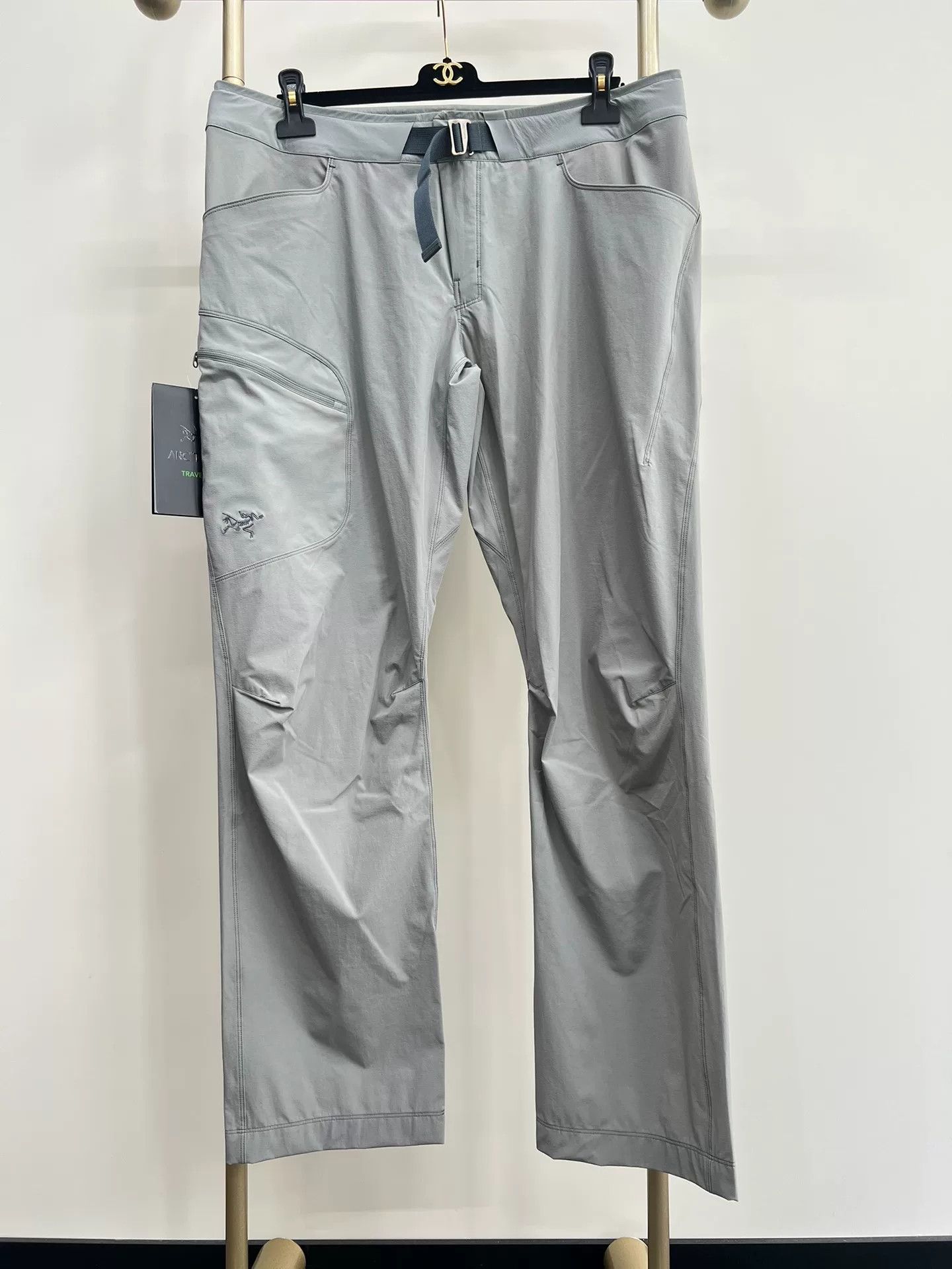 Arc'teryx Arcteryx 32 Gray Quick-Dry Pants Size US 32 / EU 48 - 1 Thumbnail