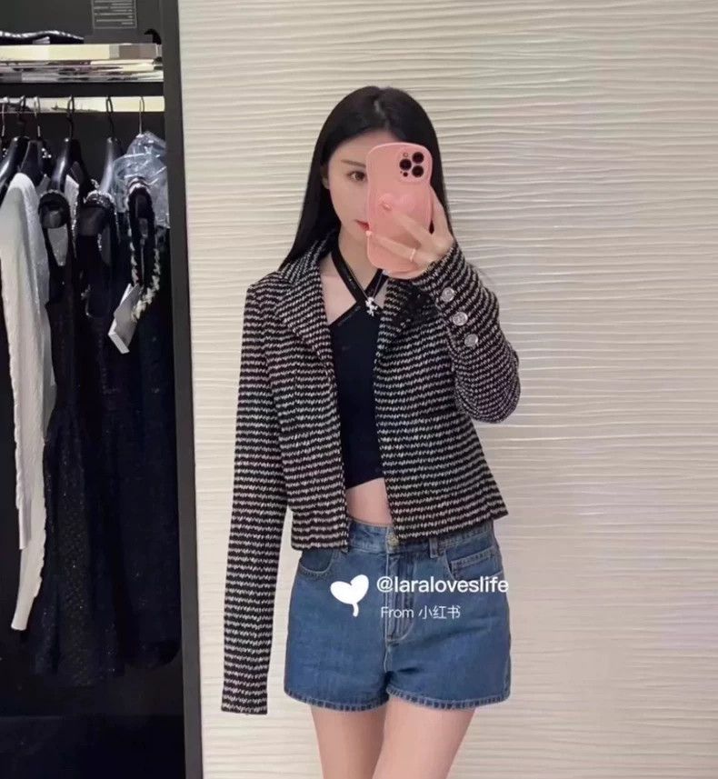 Chanel Chanel 23A jacket 2504-Nextarrow Size M / US 6-8 / IT 42-44 - 8 Thumbnail