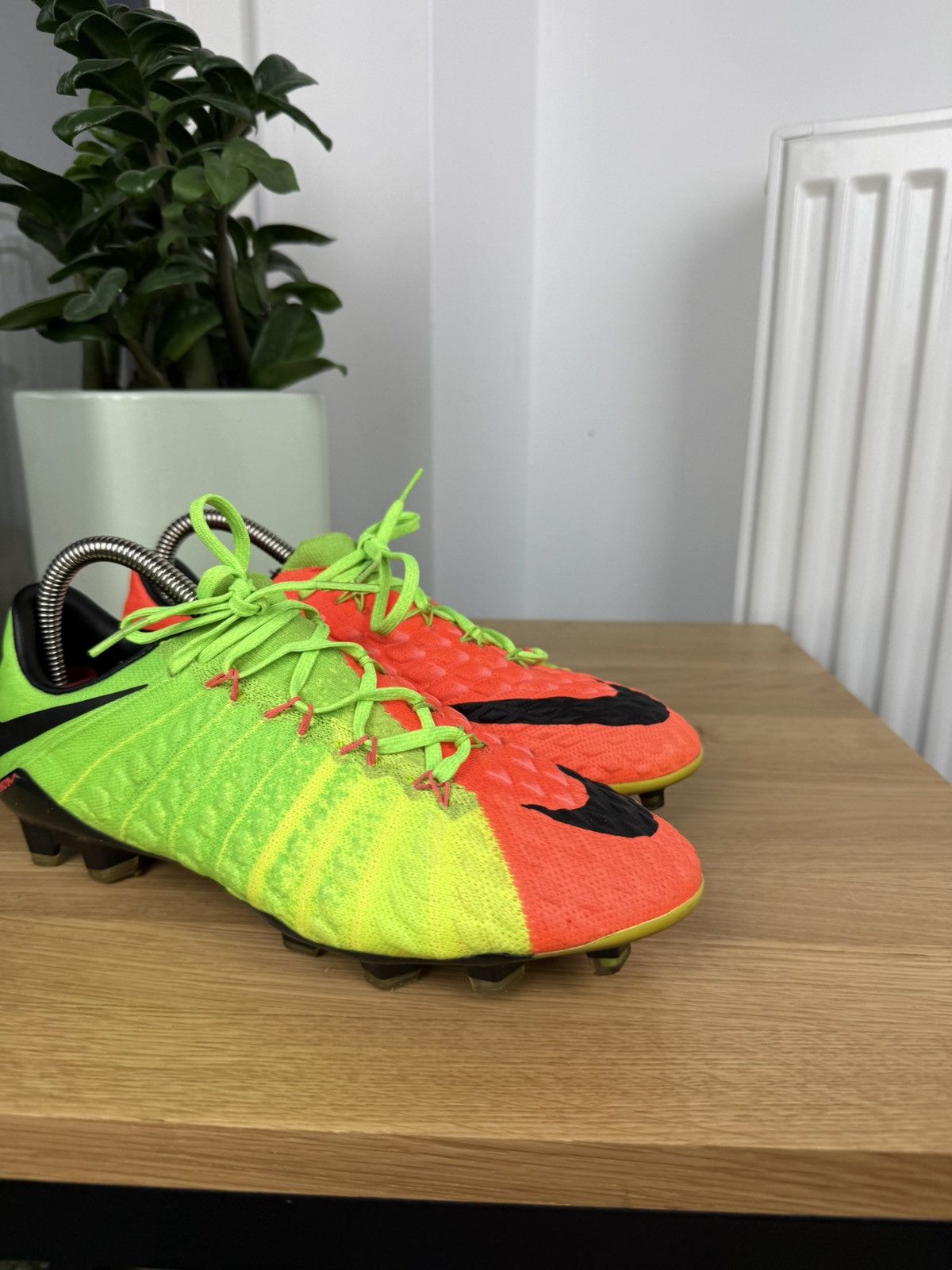 Nike Mens Rare Nike Hypervenom Phantom Football shoes Size Eur 40 Size US 7 / EU 40 - 3 Thumbnail
