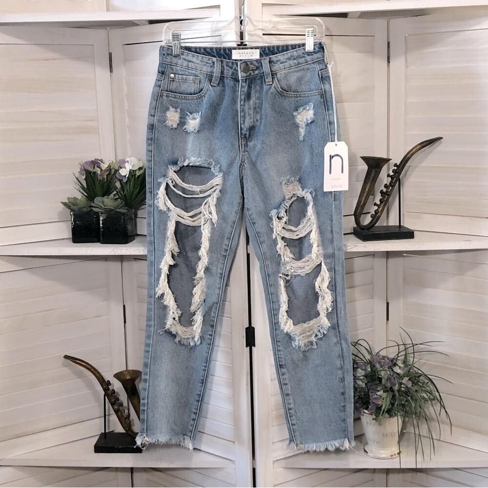 Other NWT light blue distressed high rise mom’s style jeans sz 24 Size 24" / US 00 / IT 34 - 1 Thumbnail