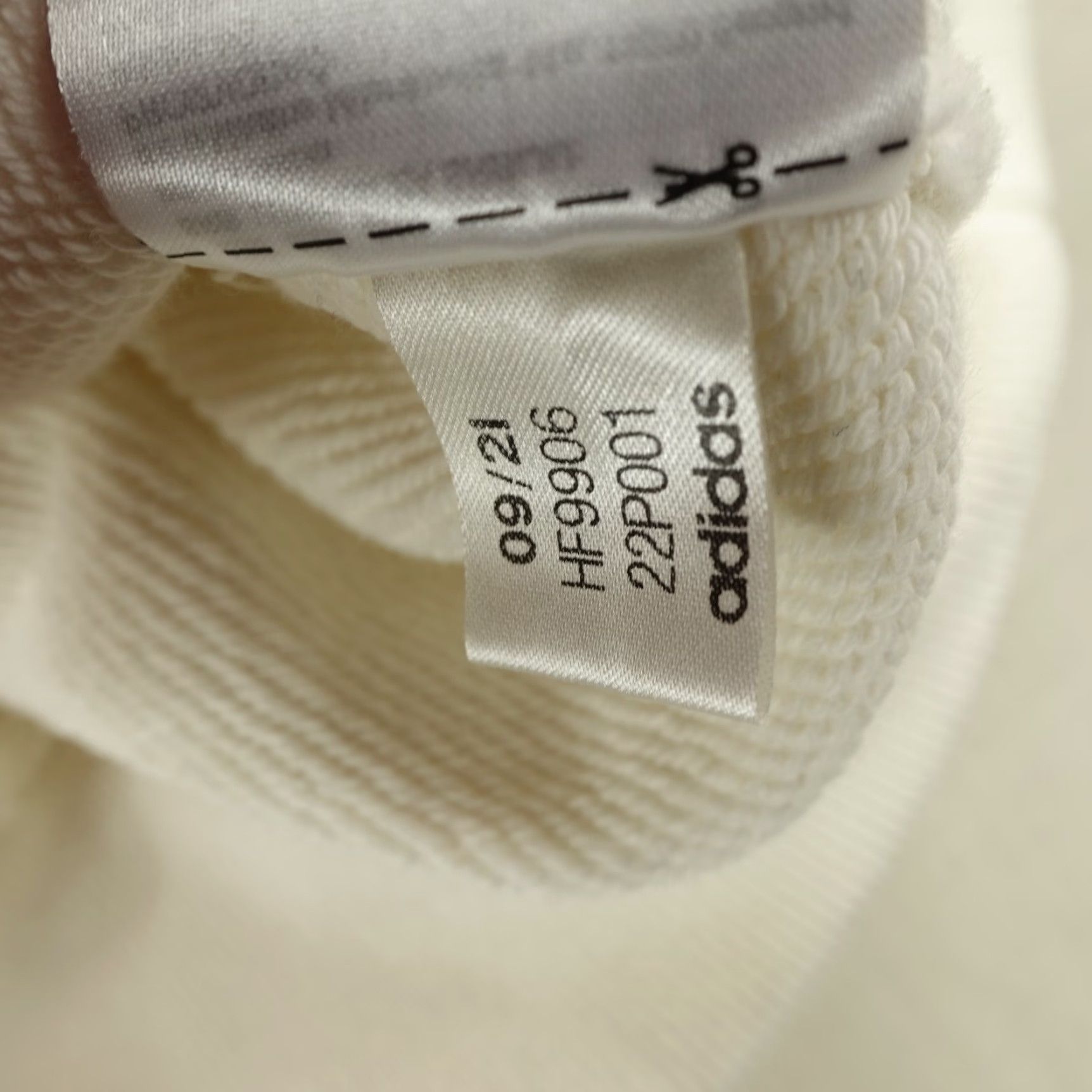 Adidas VINTAGE Adidas Hoodie Women XS White Human Race Pharrell Williams Pullover Activewear Sports Size XS / US 0-2 / IT 36-38 - 6 Thumbnail