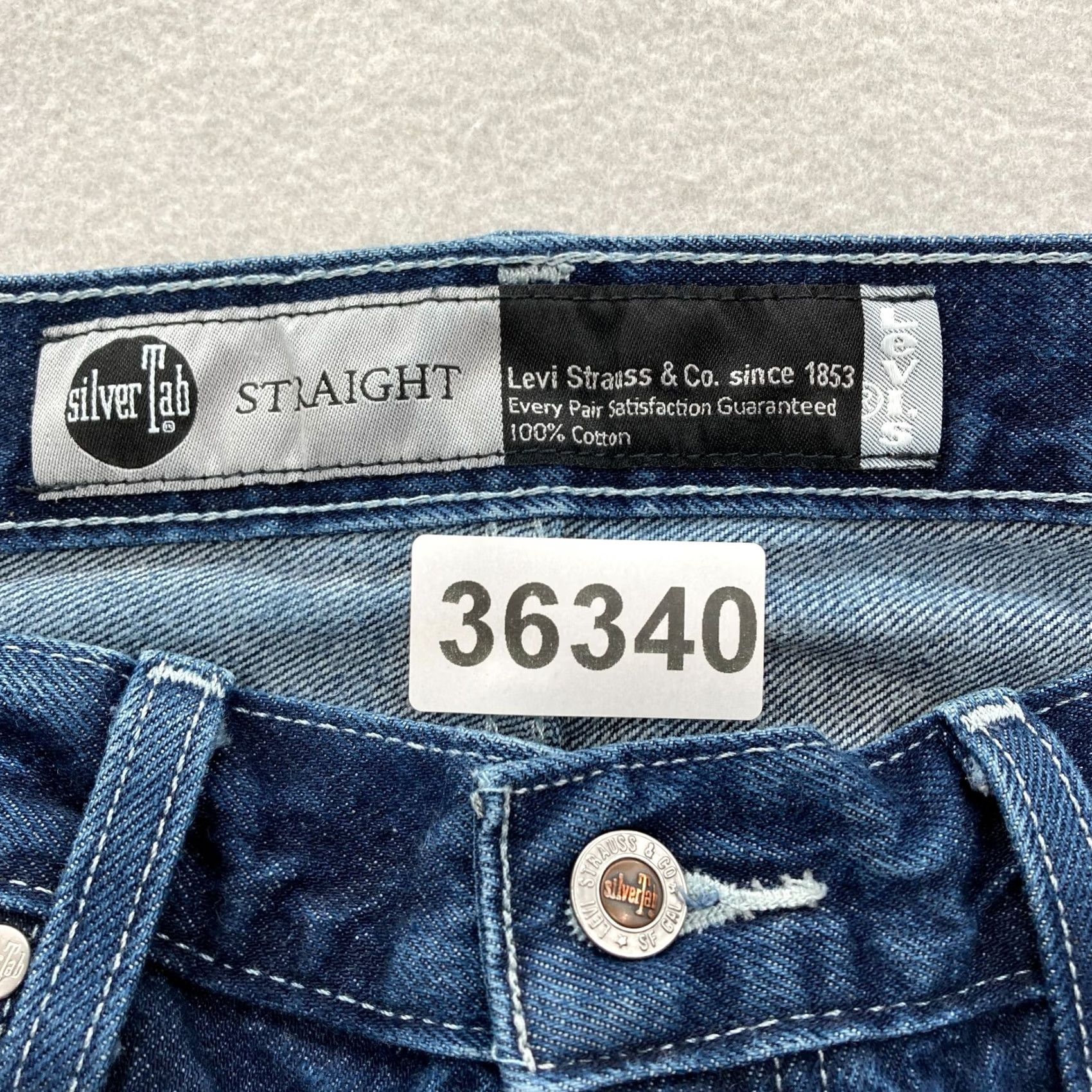 Levi's Levi's SilverTab Straight Leg Jeans Mens 30x32 Dark Wash Blue Denim Retro Y2K Jeans Size US 30 / EU 46 - 4 Thumbnail
