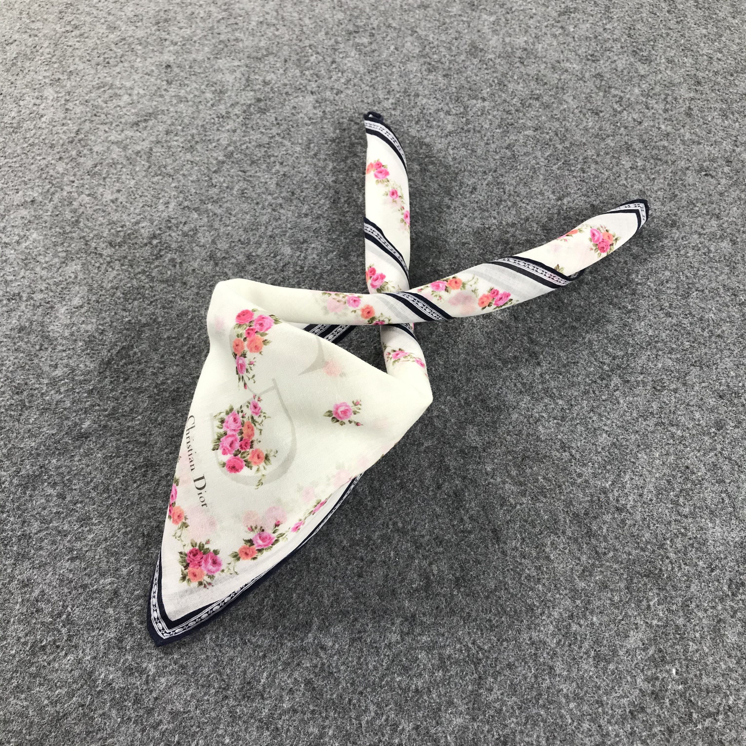 Christian Dior Monsieur Christian Dior CD Handkerchief Neckerchief Bandana H119 Size ONE SIZE - 4 Thumbnail