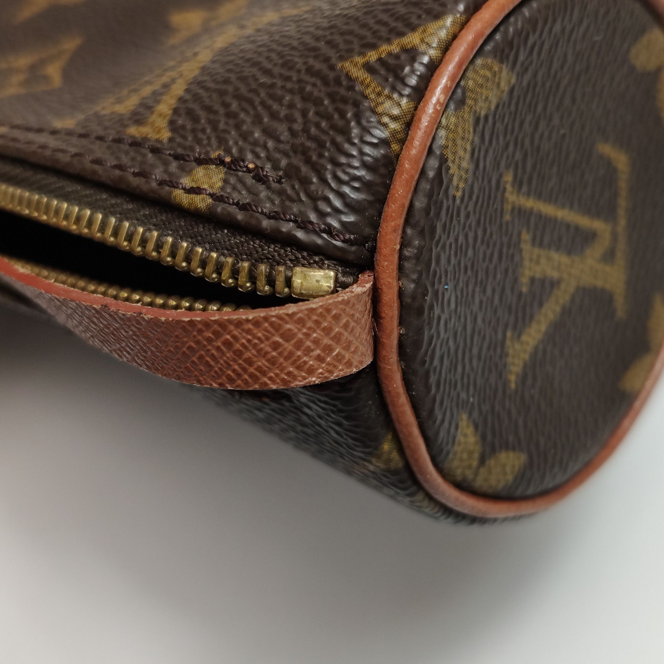 Louis Vuitton Louis Vuitton (LV) Papillon Mini Cowhide Monogram Printed D Size ONE SIZE - 8 Thumbnail