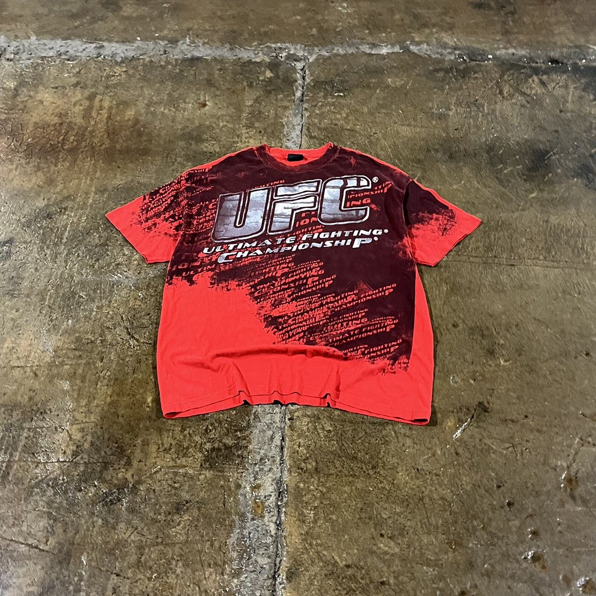 Tapout × UFC × Vintage Crazy Vintage Y2K UFC Grunge Skater Goth Opium Tee Shirt Size US XXL / EU 58 / 5 - 1 Thumbnail