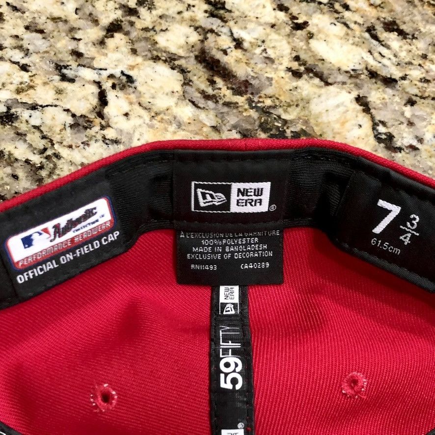New Era Cincinatti Reds New Era 59FIFTY Low Profile Fitted Hat 7 3/4 Size ONE SIZE - 5 Thumbnail