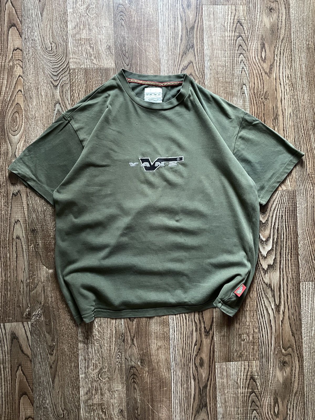 Vans RARE Vintage 90s y2k Vans t-shirt Oversized Heavyweight Size US L / EU 52-54 / 3 - 1 Thumbnail