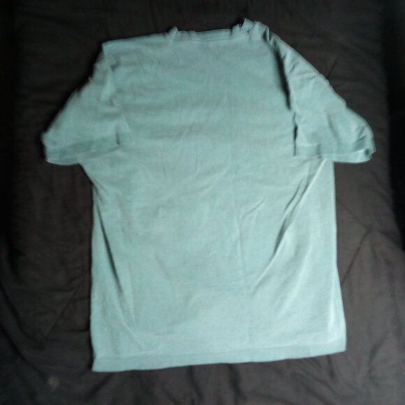 Fruit Of The Loom Vintage Pilot Station Alaska Rugged Outdoorwear T-Shirt Size US XL / EU 56 / 4 - 6 Thumbnail