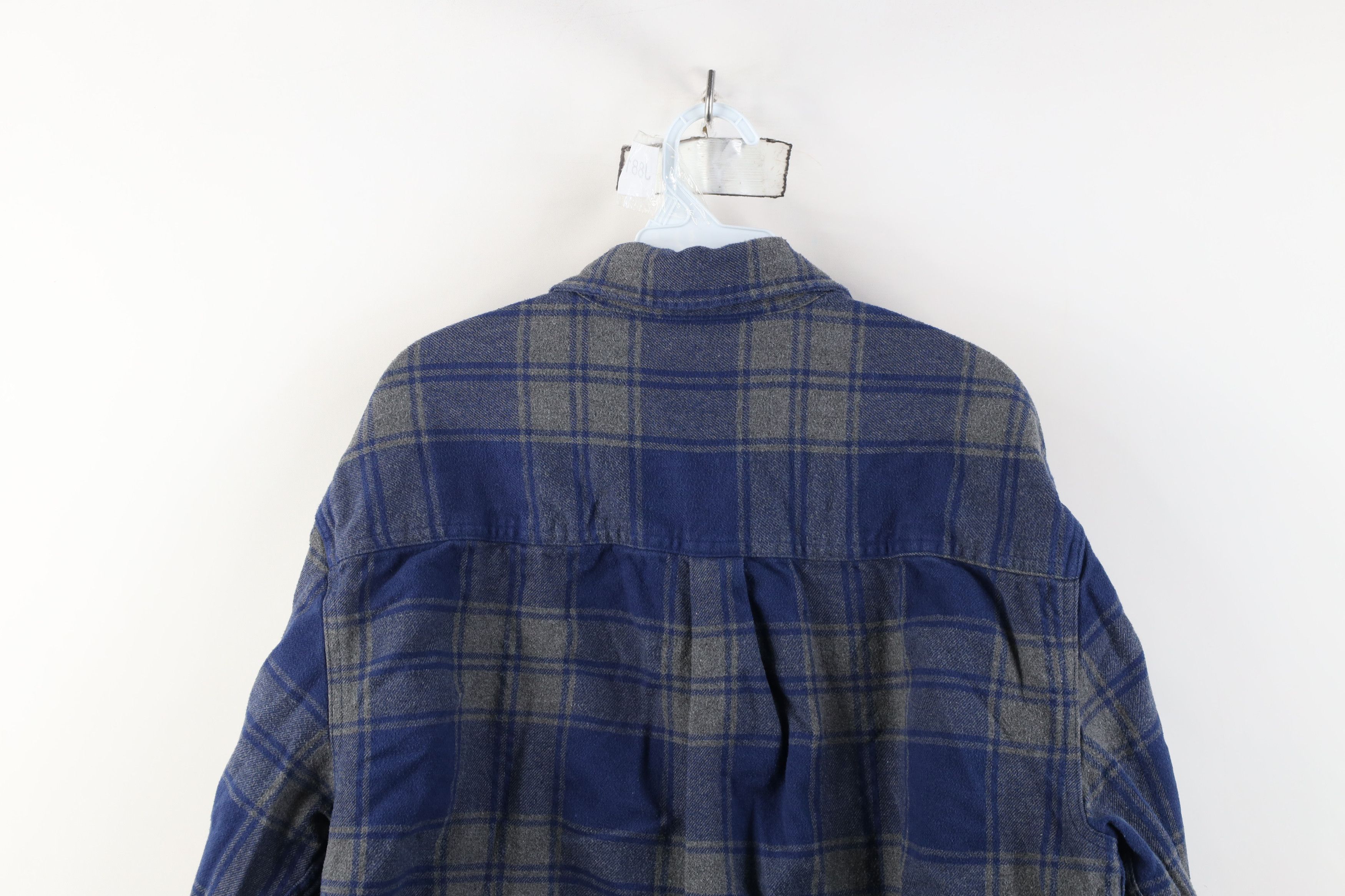 Vintage Vintage 90s Streetwear Heavyweight Collared Button Shirt Size US XL / EU 56 / 4 - 8 Thumbnail