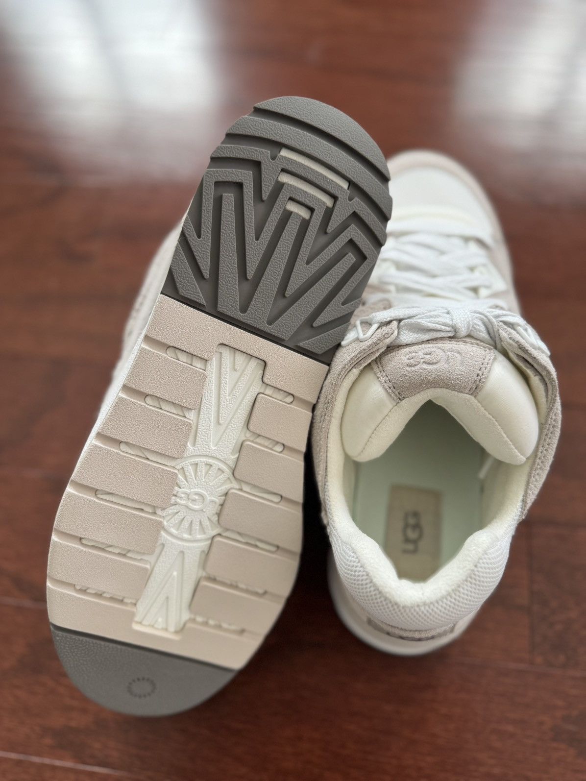 Ugg Ugg Goldencush ‘Ceramic’ Sneaker Size US 9 / IT 39 - 6 Thumbnail