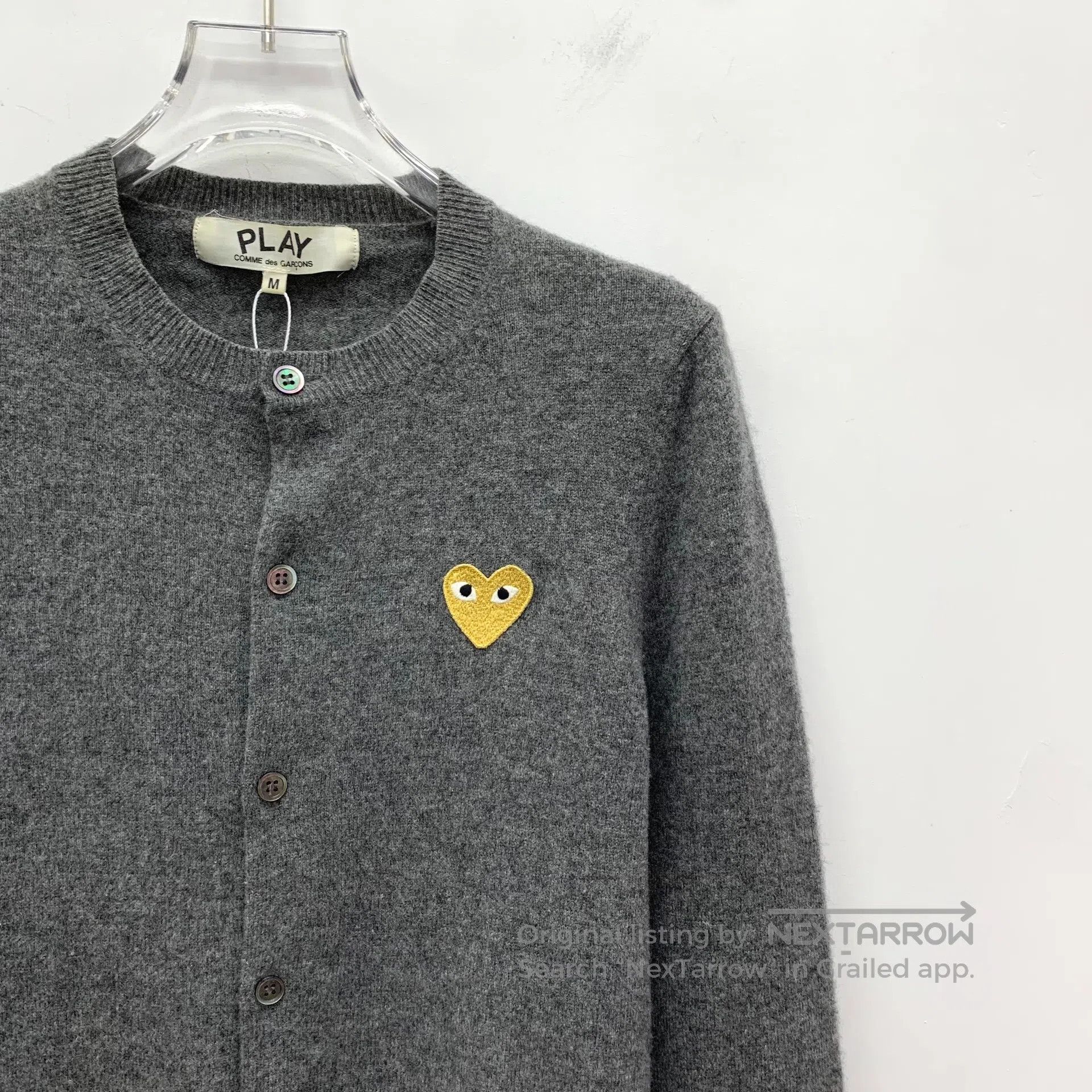 Comme des Garcons Comme Des Garcons Gray Heart Embroidered Wool Round Neck S Size M / US 6-8 / IT 42-44 - 3 Thumbnail
