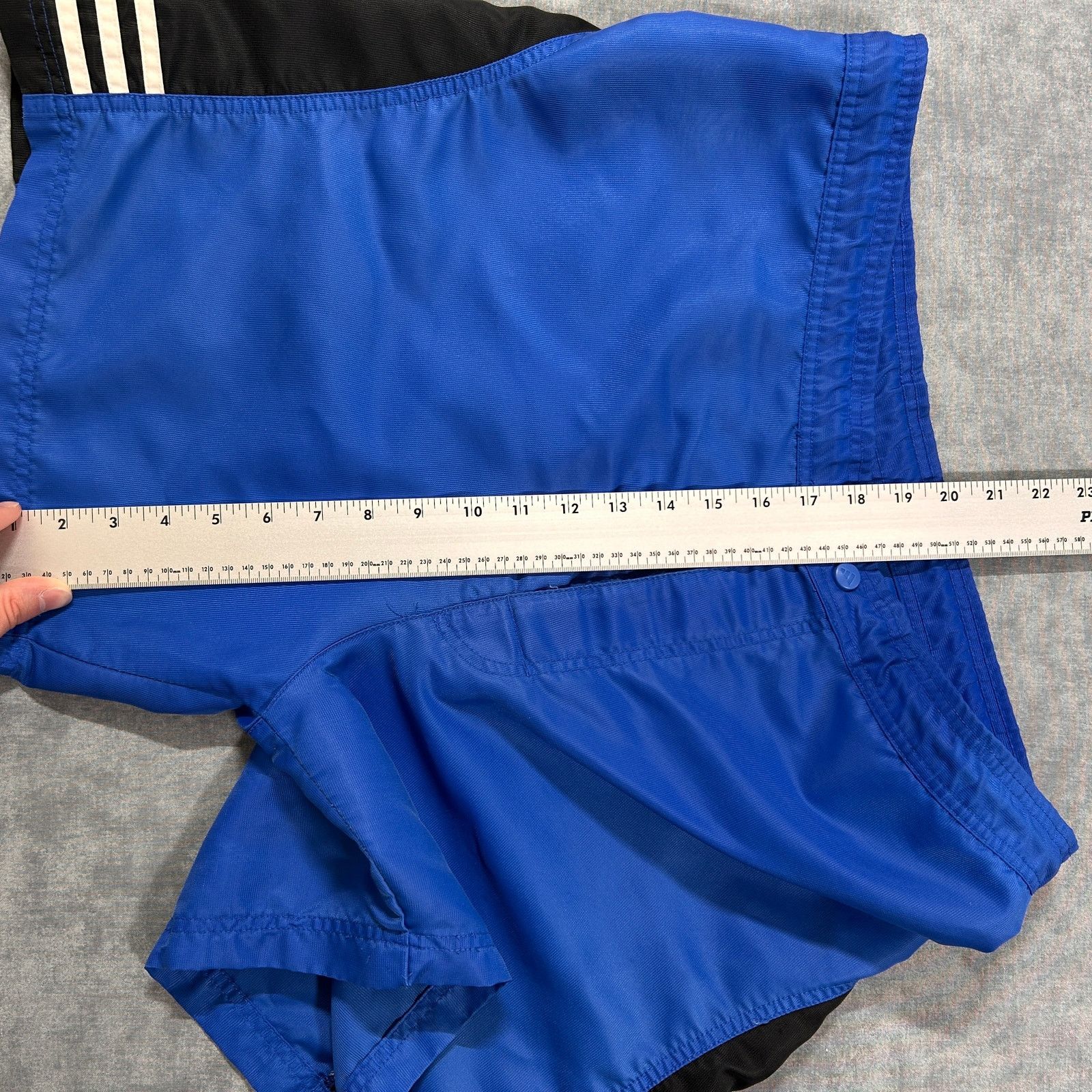 Adidas VTG 90s Adidas Zuma retro Y2K swimwear boardshorts mens XXL Size US 38 / EU 54 - 7 Thumbnail
