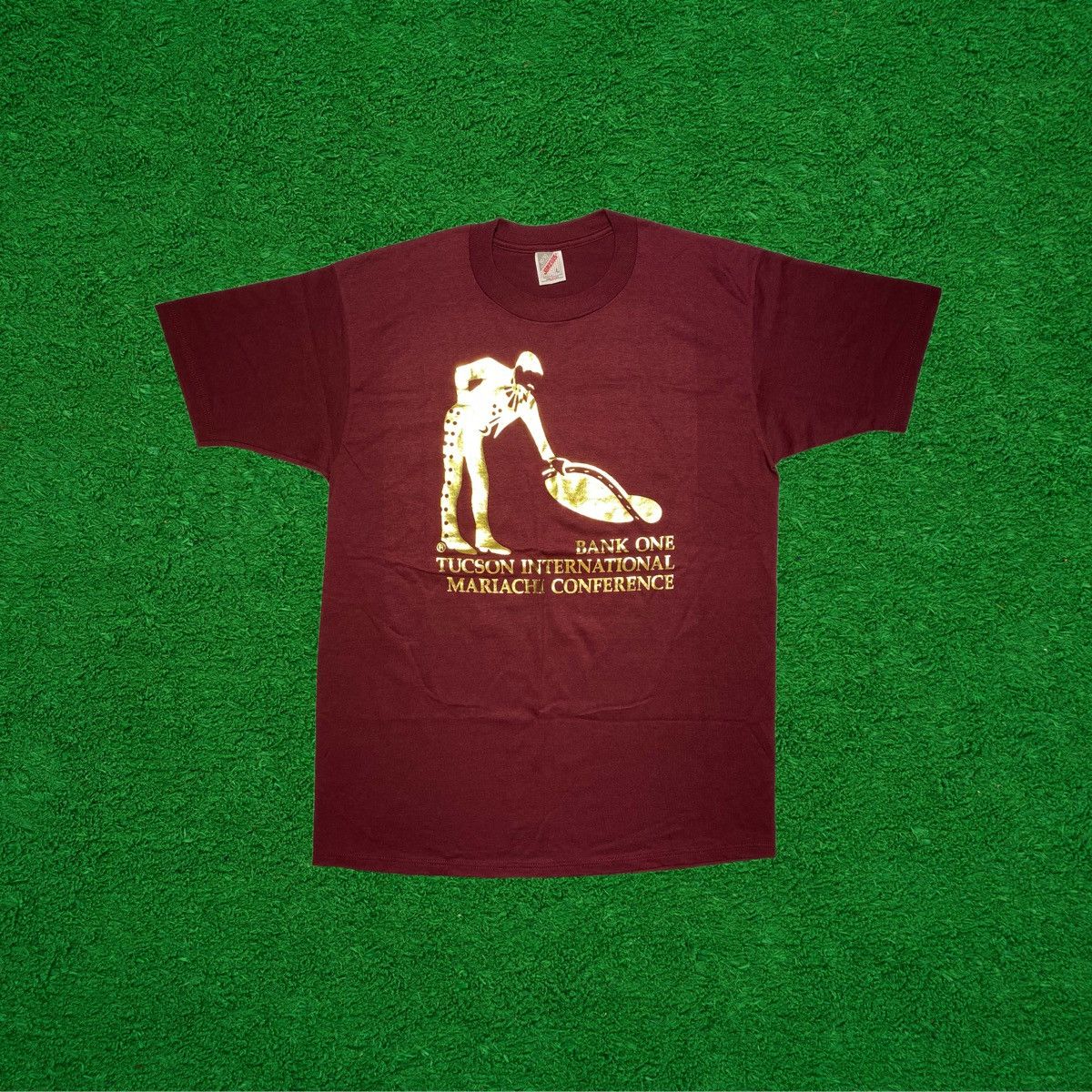 Jerzees Vintage 90’s Mariachi Conference Tee (Large) Size US L / EU 52-54 / 3 - 1 Thumbnail