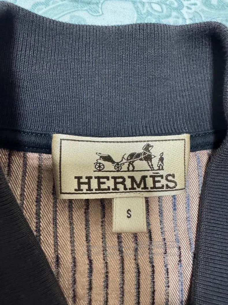Hermes Hermes Jacket, limited edition, 71% mulberry silk, mulberr Size US S / EU 44-46 / 1 - 3 Thumbnail